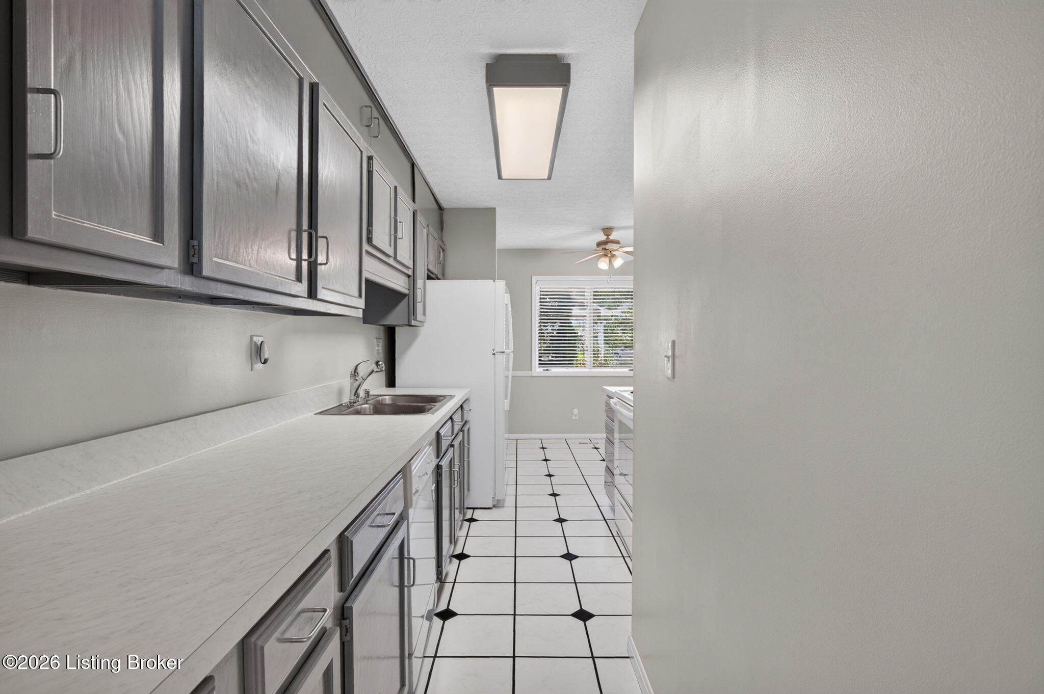 5608 Harrods Cove Property Photo 10