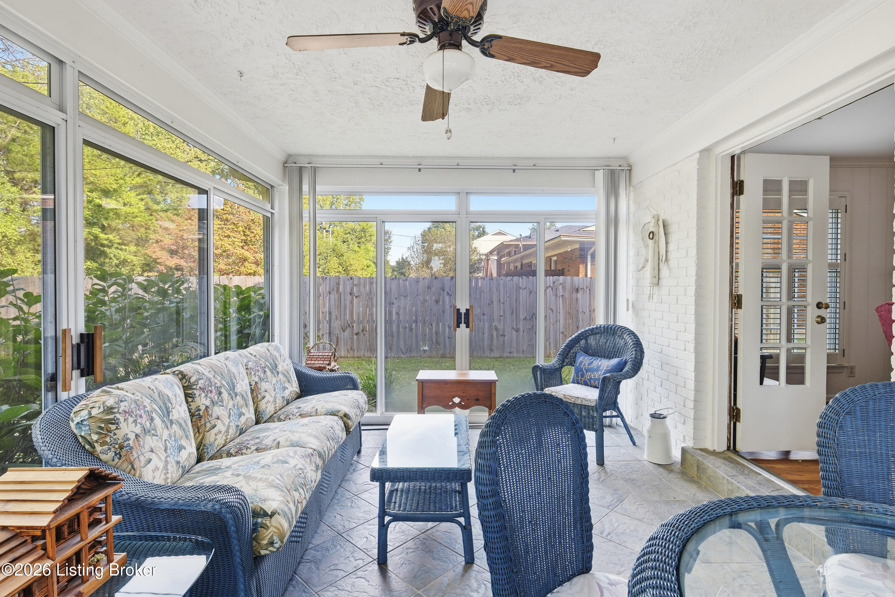 6703 Bedford Ln Property Photo 8
