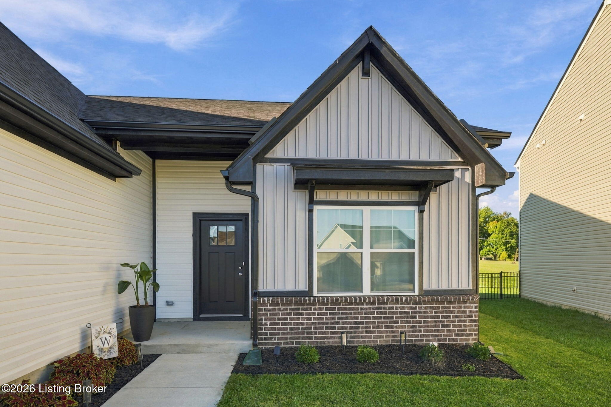 4158 Tingle Dr Property Photo 6