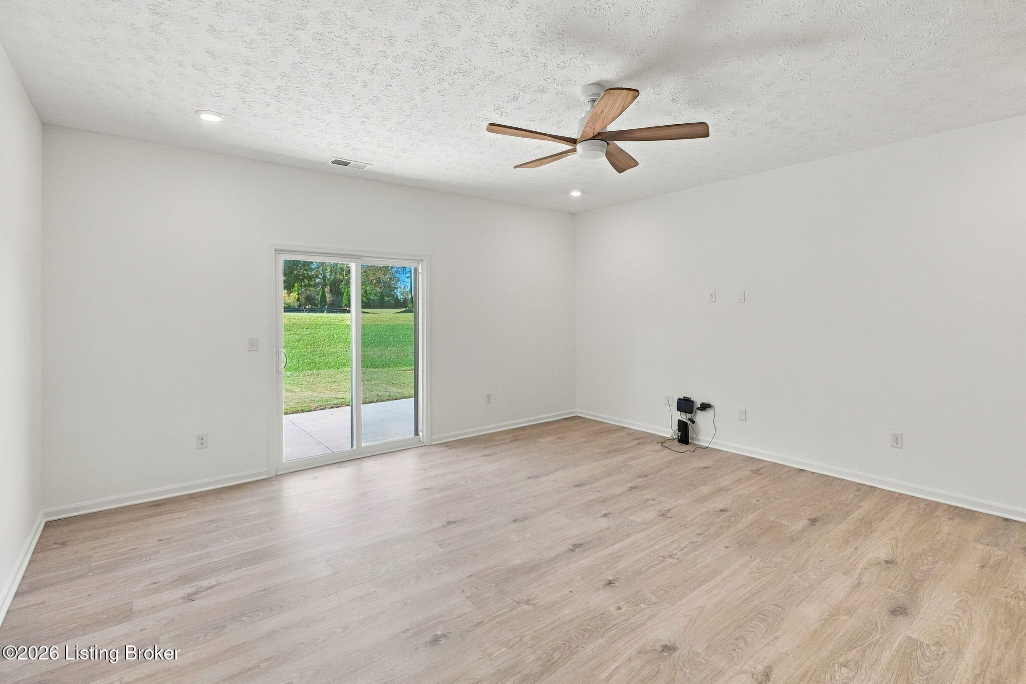 4158 Tingle Dr Property Photo 18