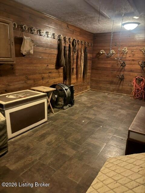 9255 Shelbyville Rd Property Photo 11