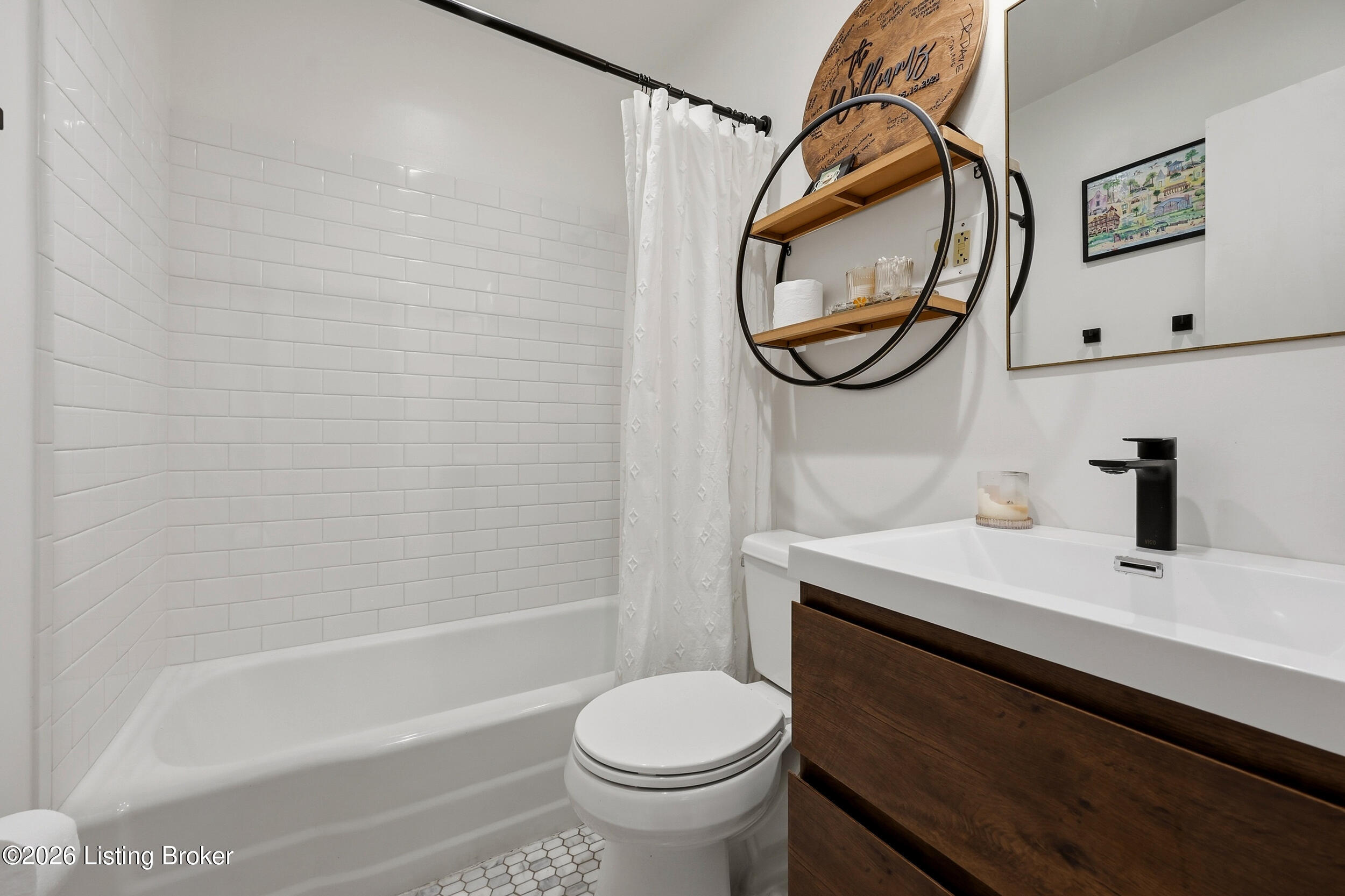 1028 Camellia Dr Property Photo 14