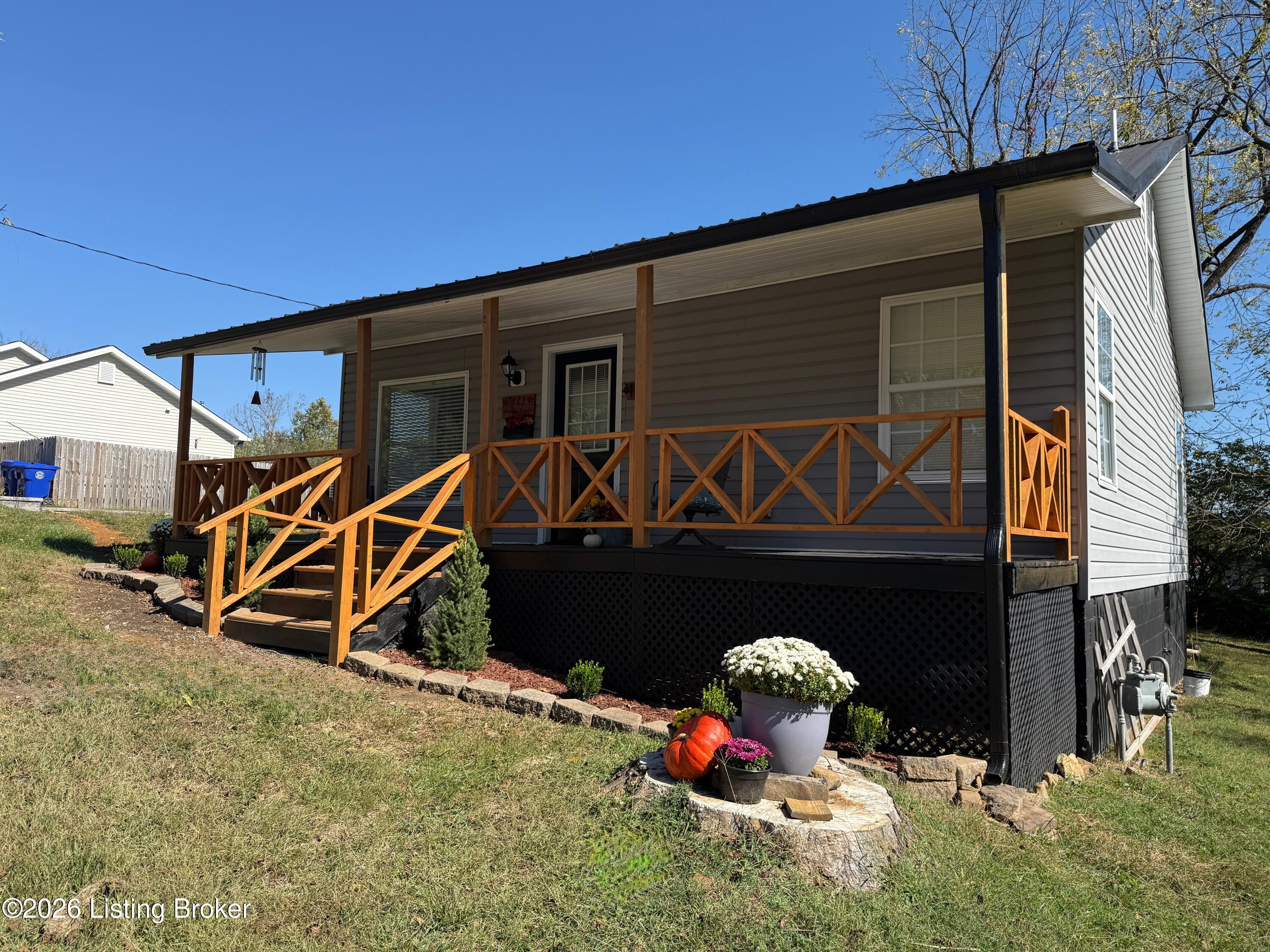 411 Hardin St Property Photo 5
