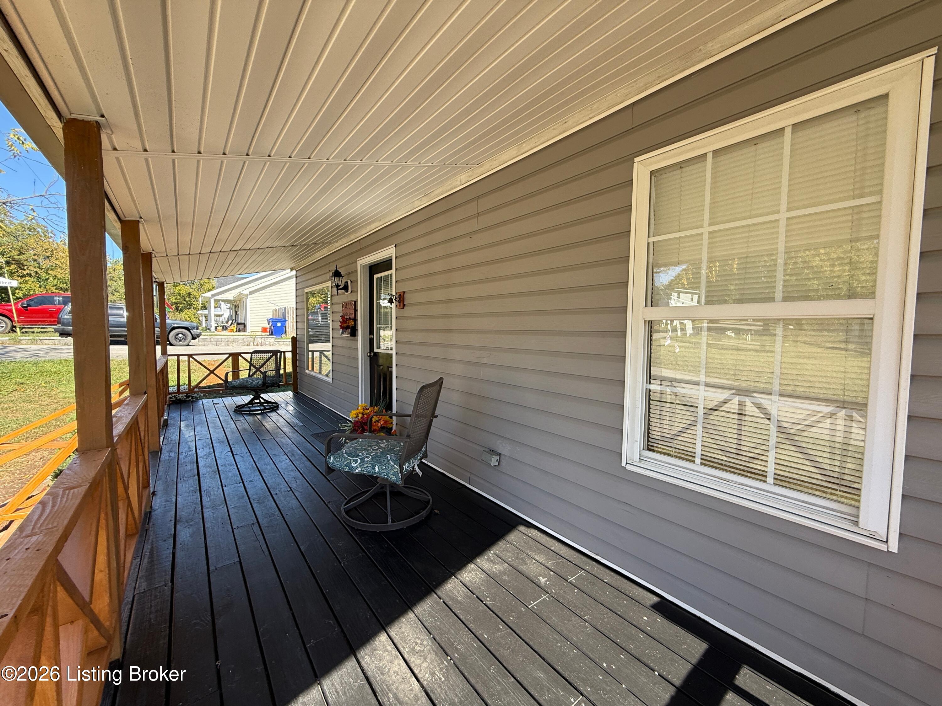 411 Hardin St Property Photo 9