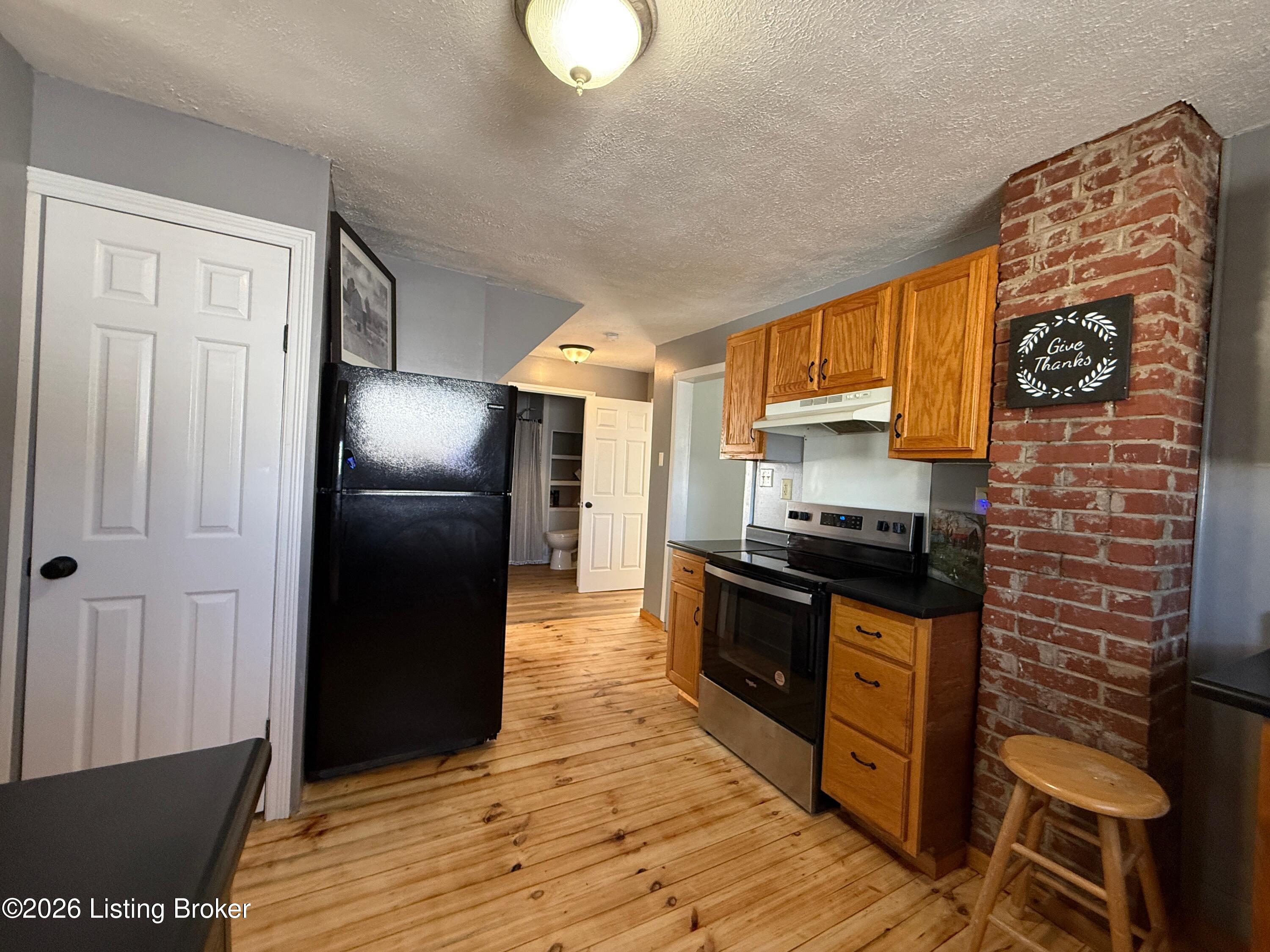 411 Hardin St Property Photo 22
