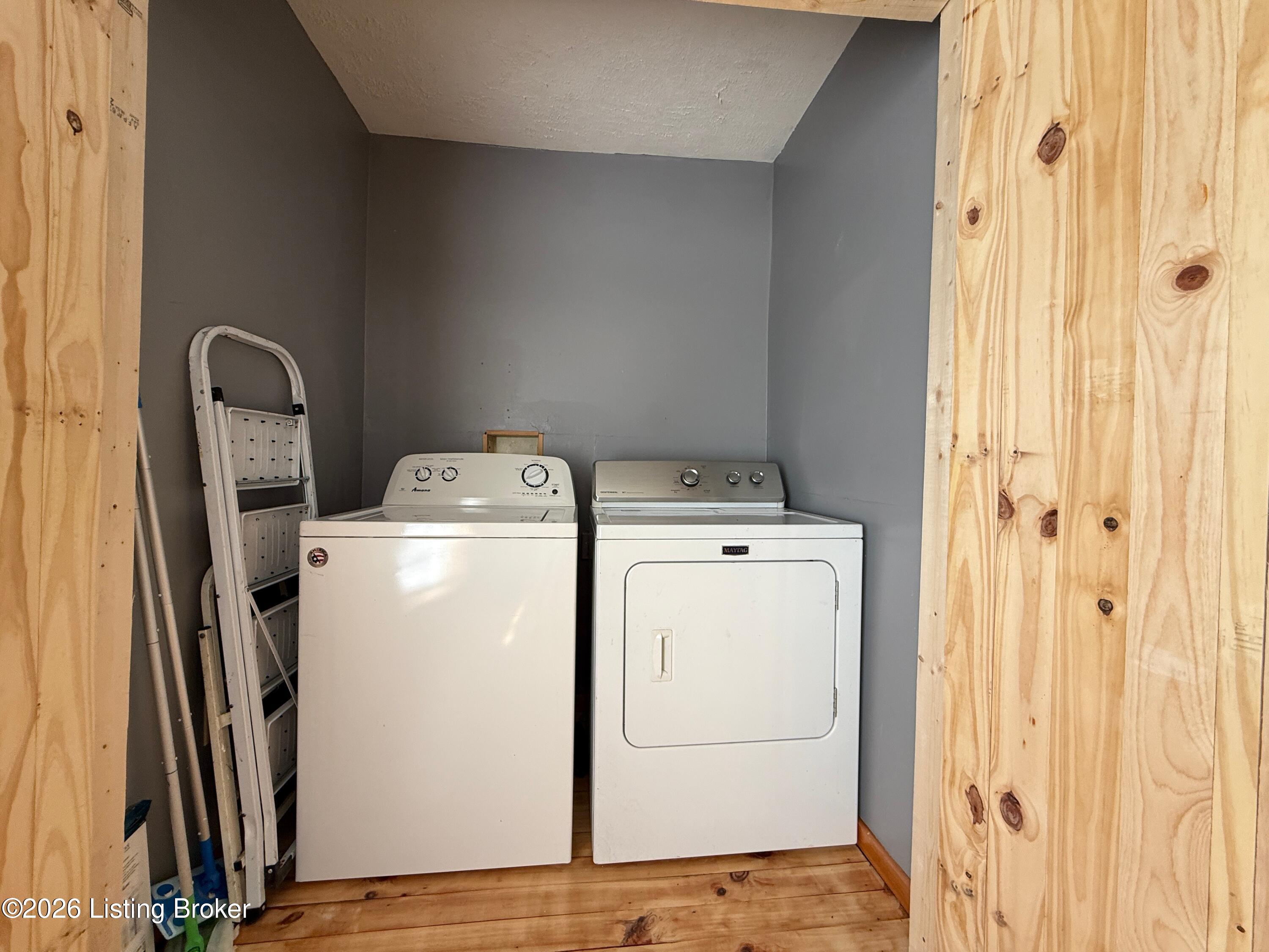 411 Hardin St Property Photo 29