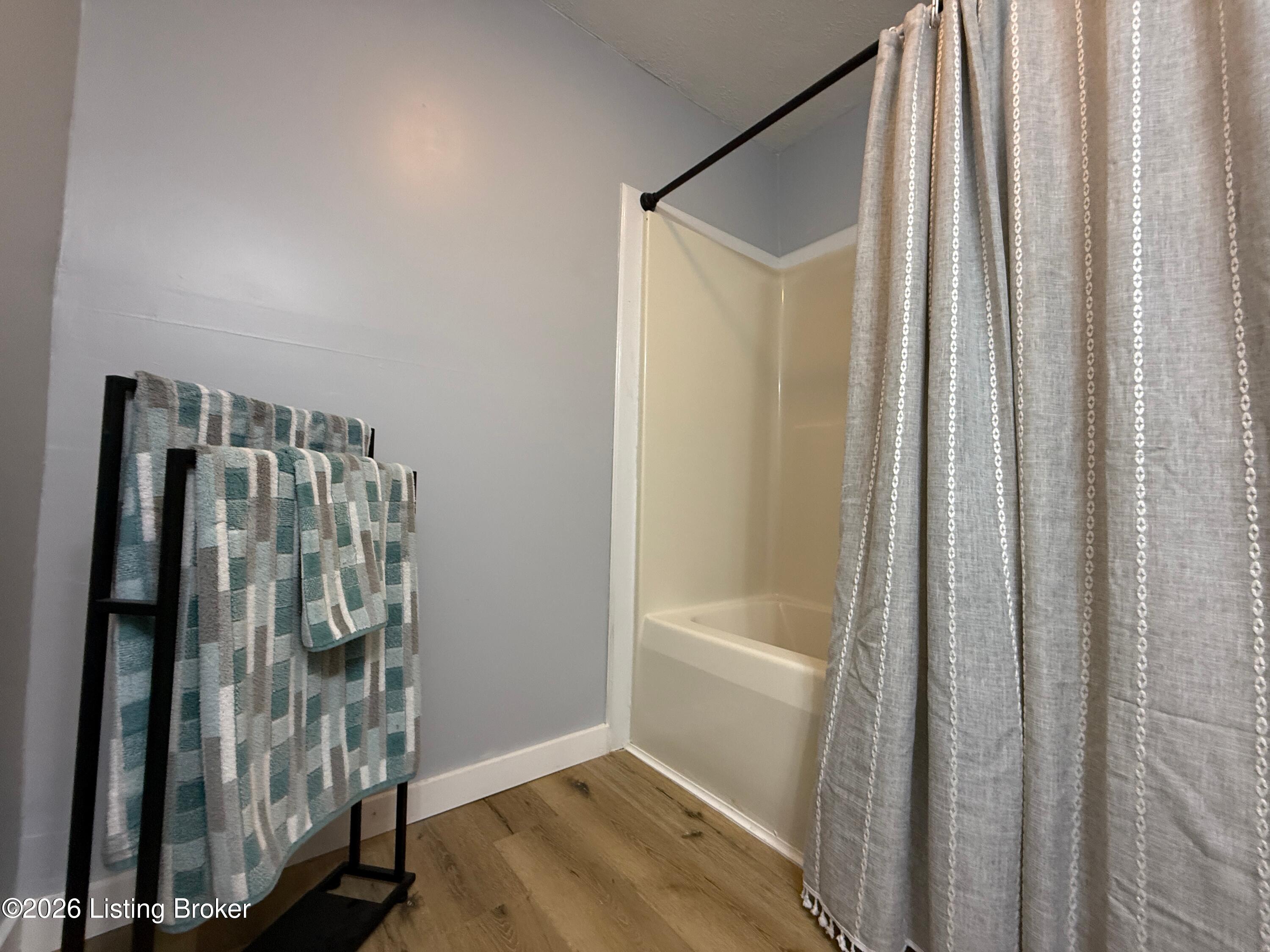 411 Hardin St Property Photo 54