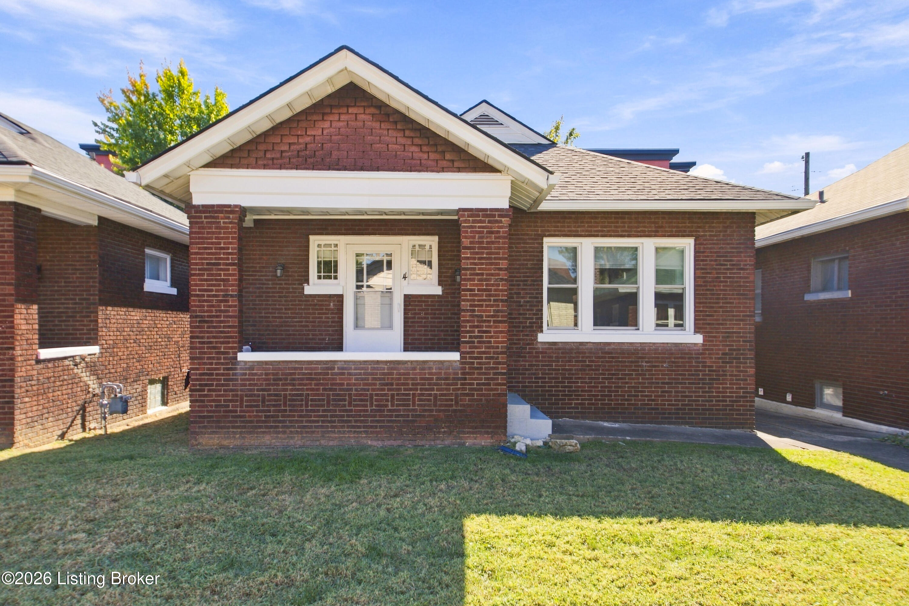 4 Eutropia Ct Property Photo 1
