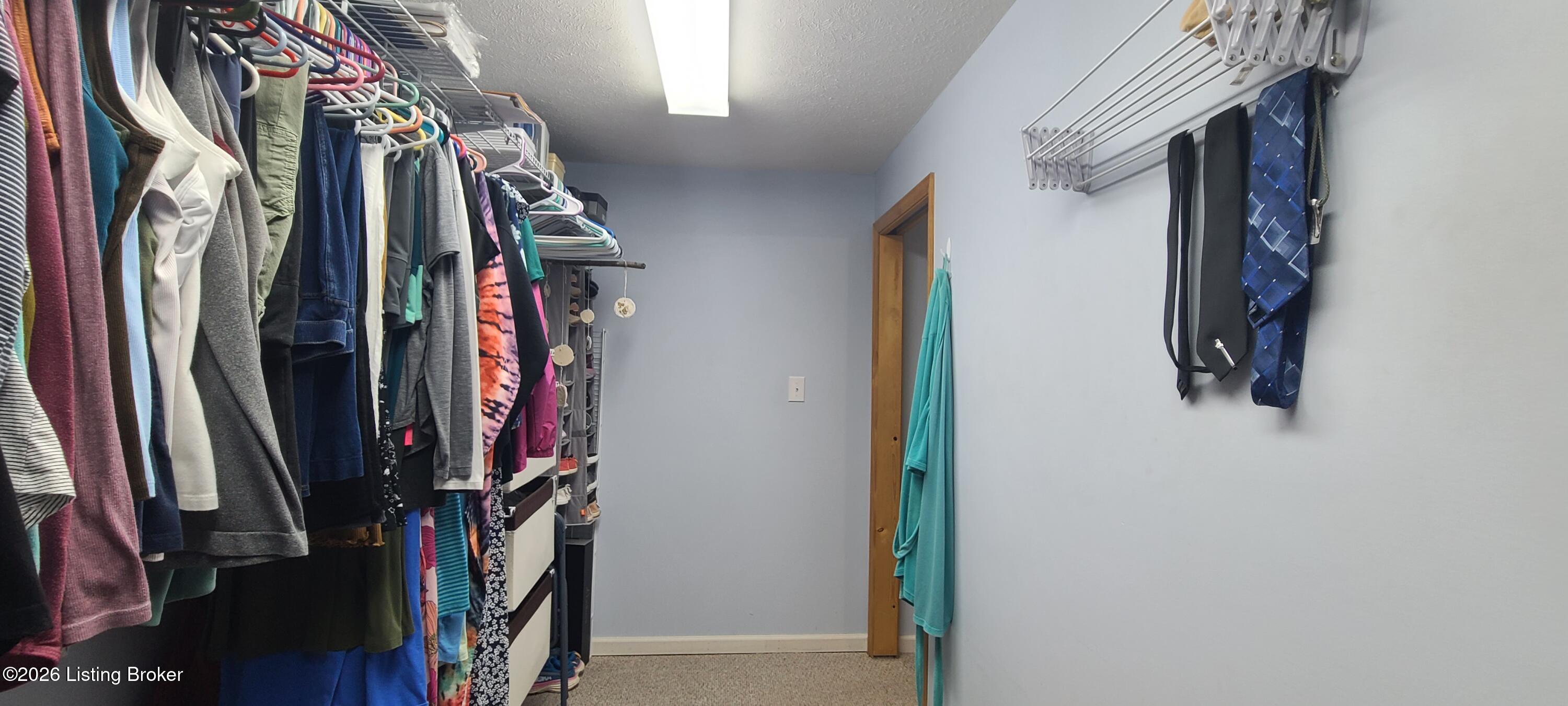 1099 Shady Ln Property Photo 27
