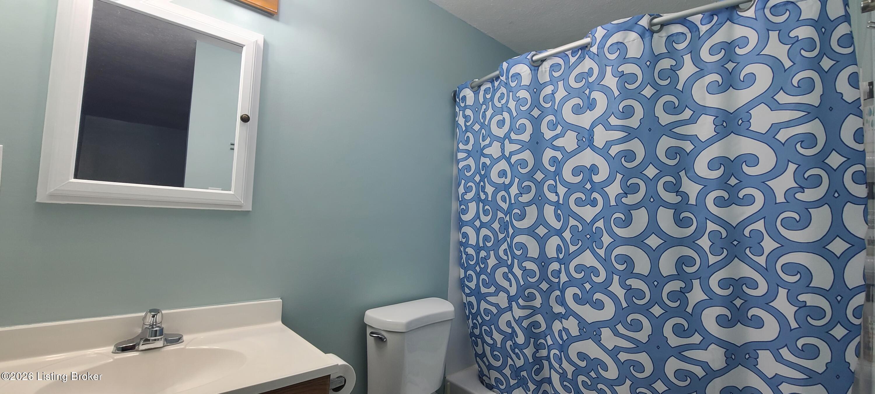 1099 Shady Ln Property Photo 34