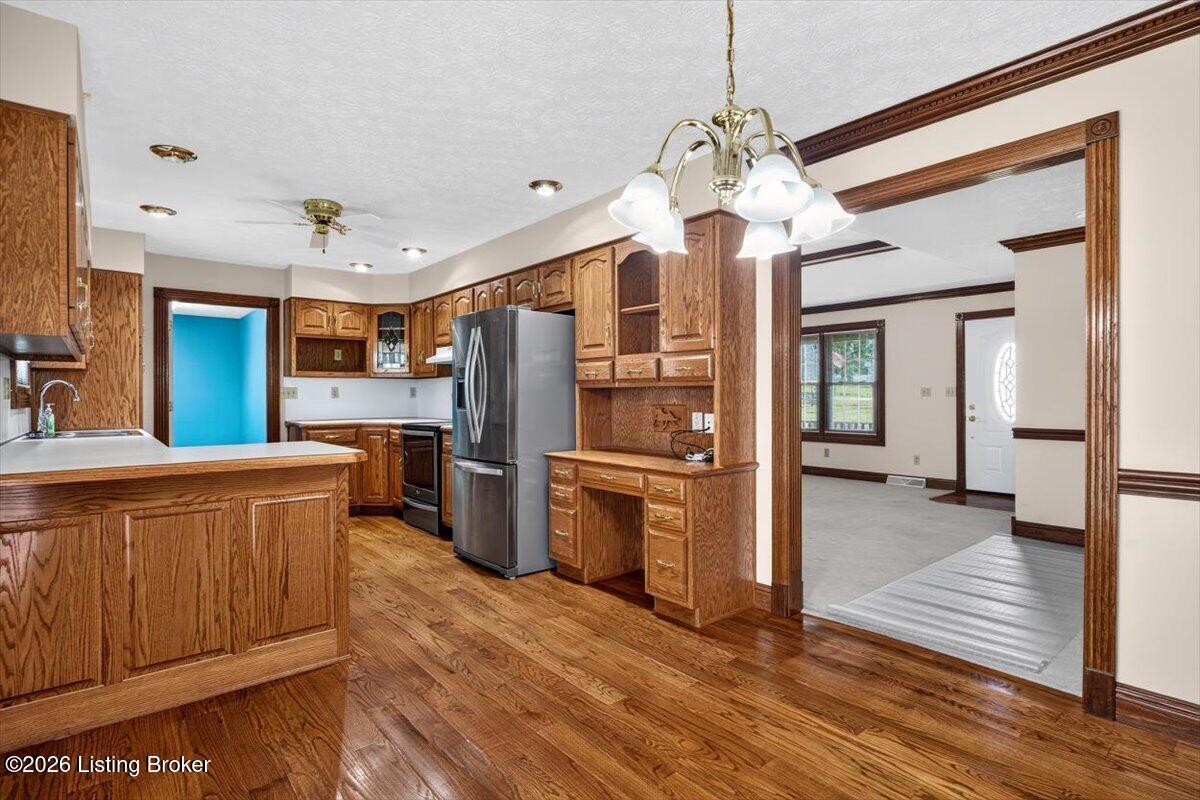 653 Lone Valley Rd Property Photo 12