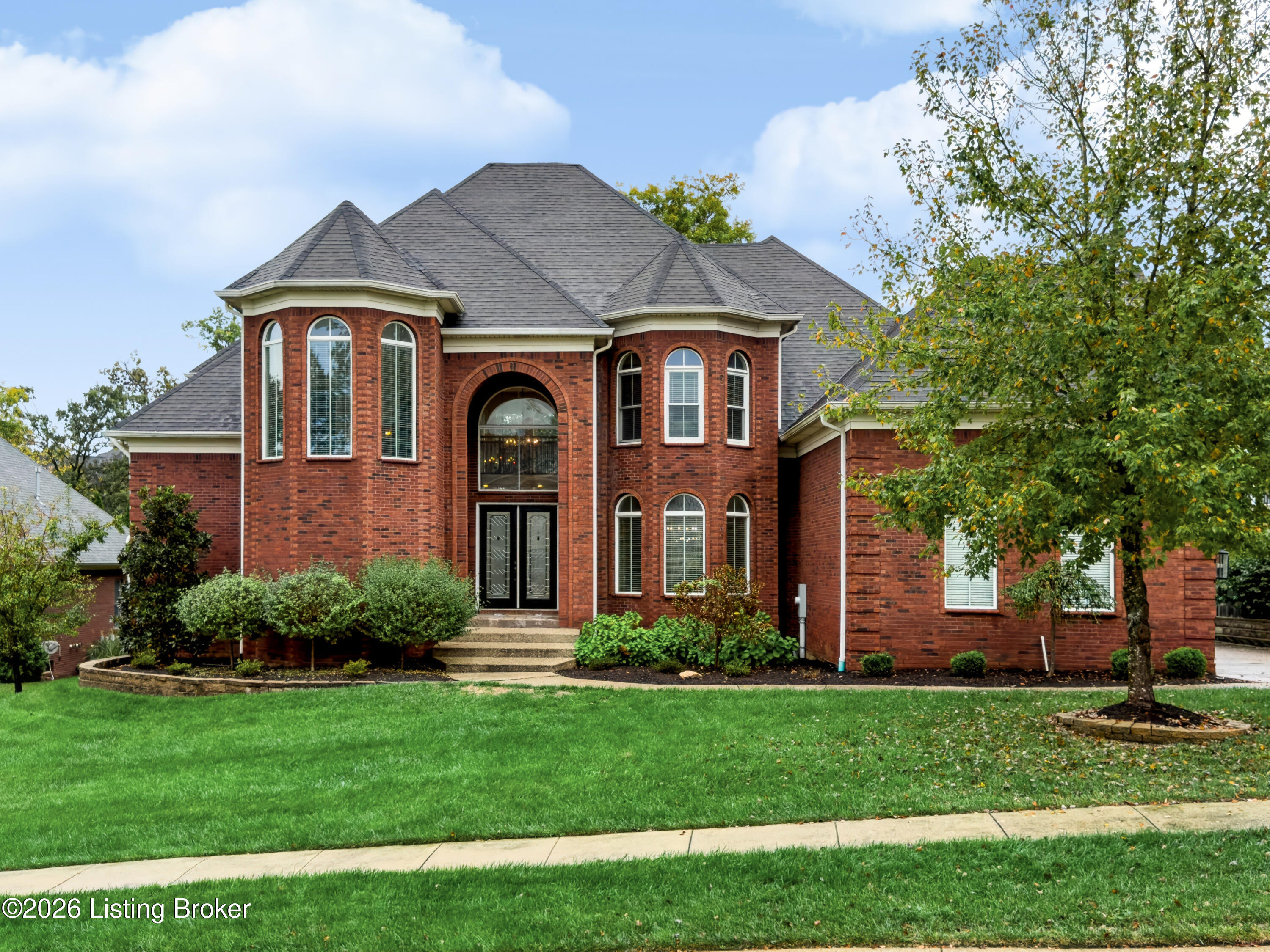 18905 Ridgeleigh Ln Property Photo 1