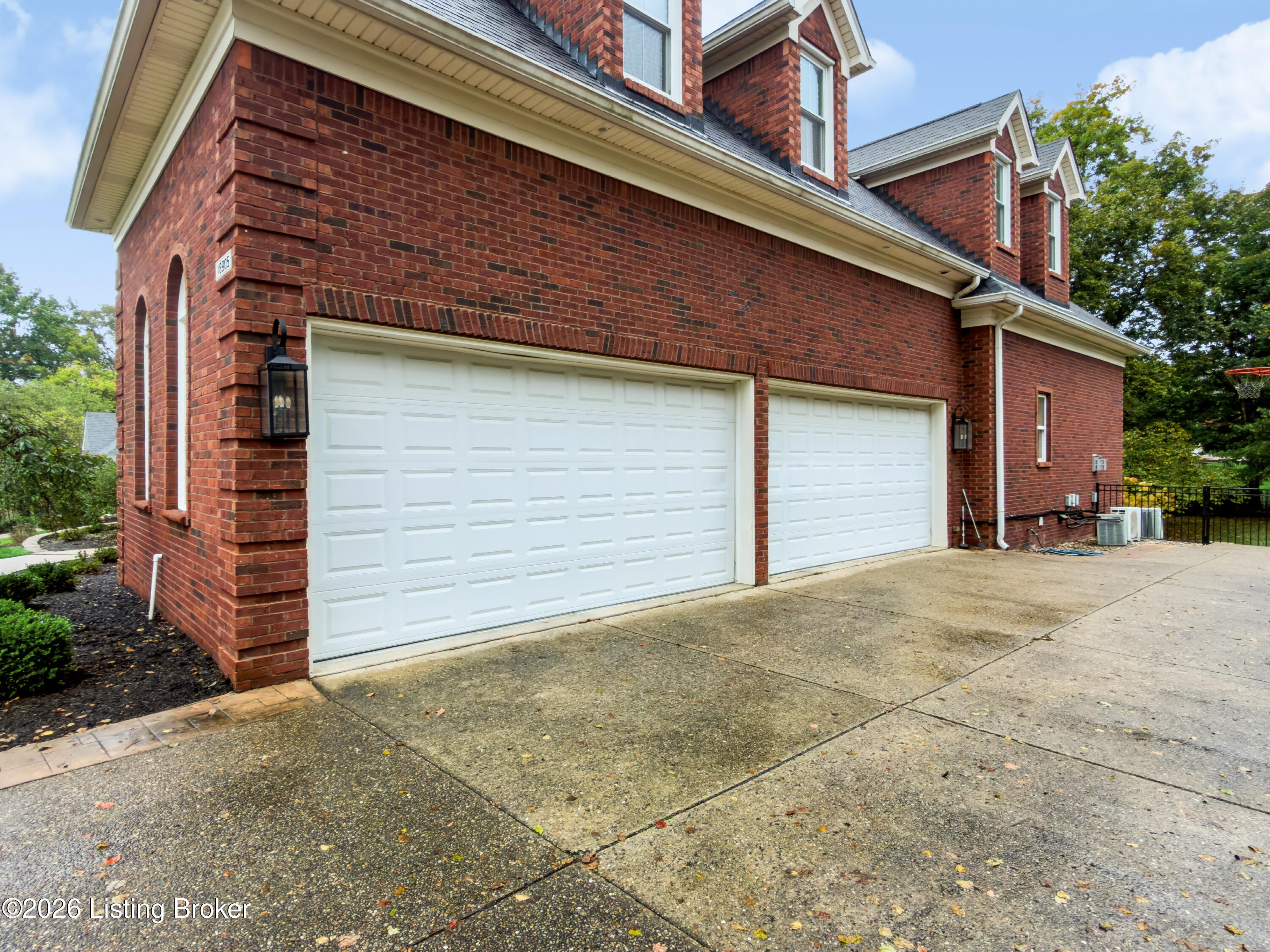 18905 Ridgeleigh Ln Property Photo 62