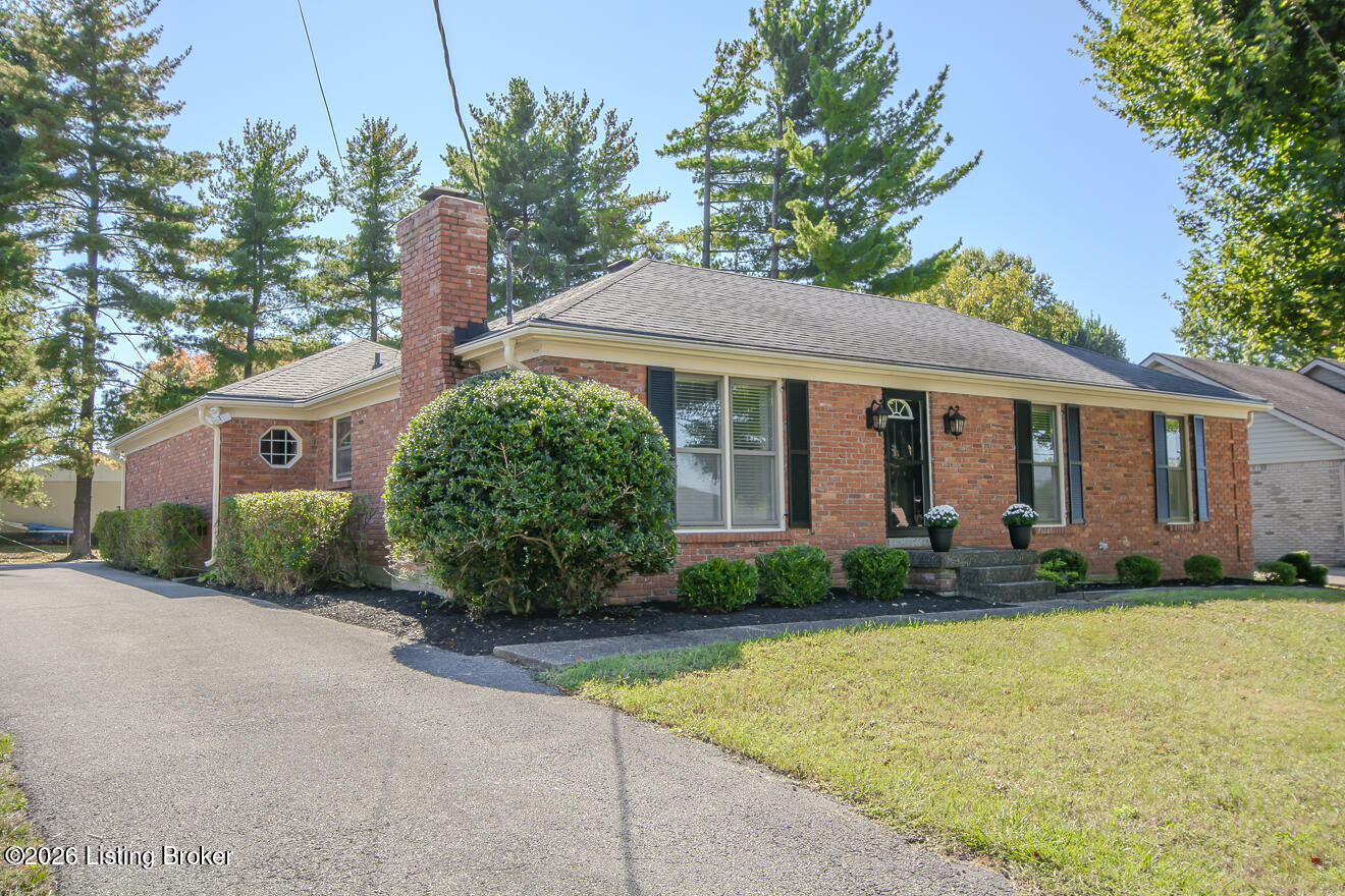 3605 Hunsinger Ln Property Photo 1
