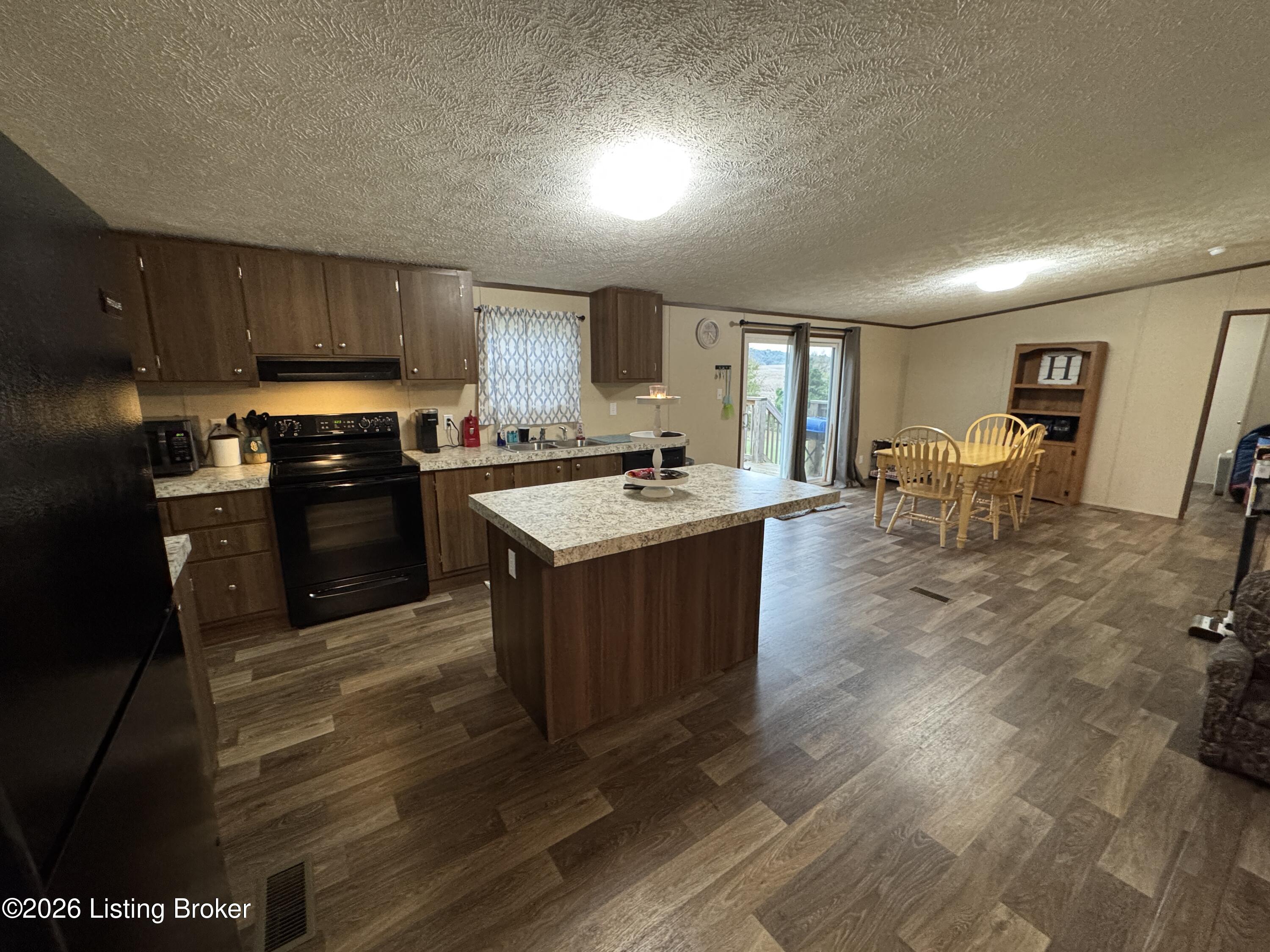 429 Brandenburg Irvington Rd Property Photo 12
