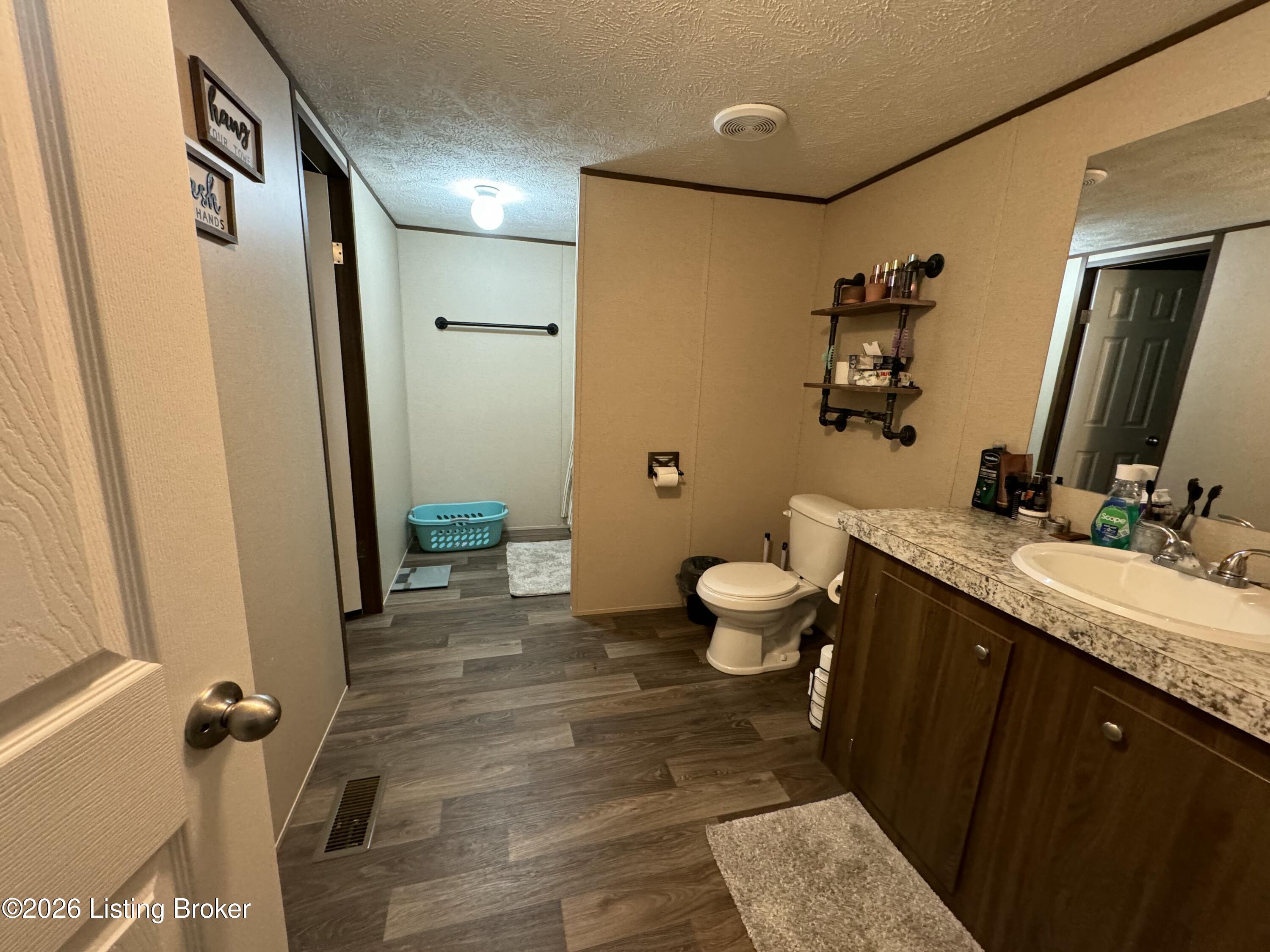 429 Brandenburg Irvington Rd Property Photo 16
