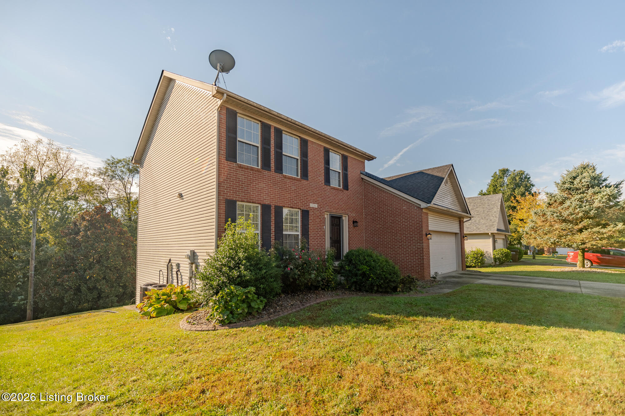 9206 Newbury Ct Property Photo 1
