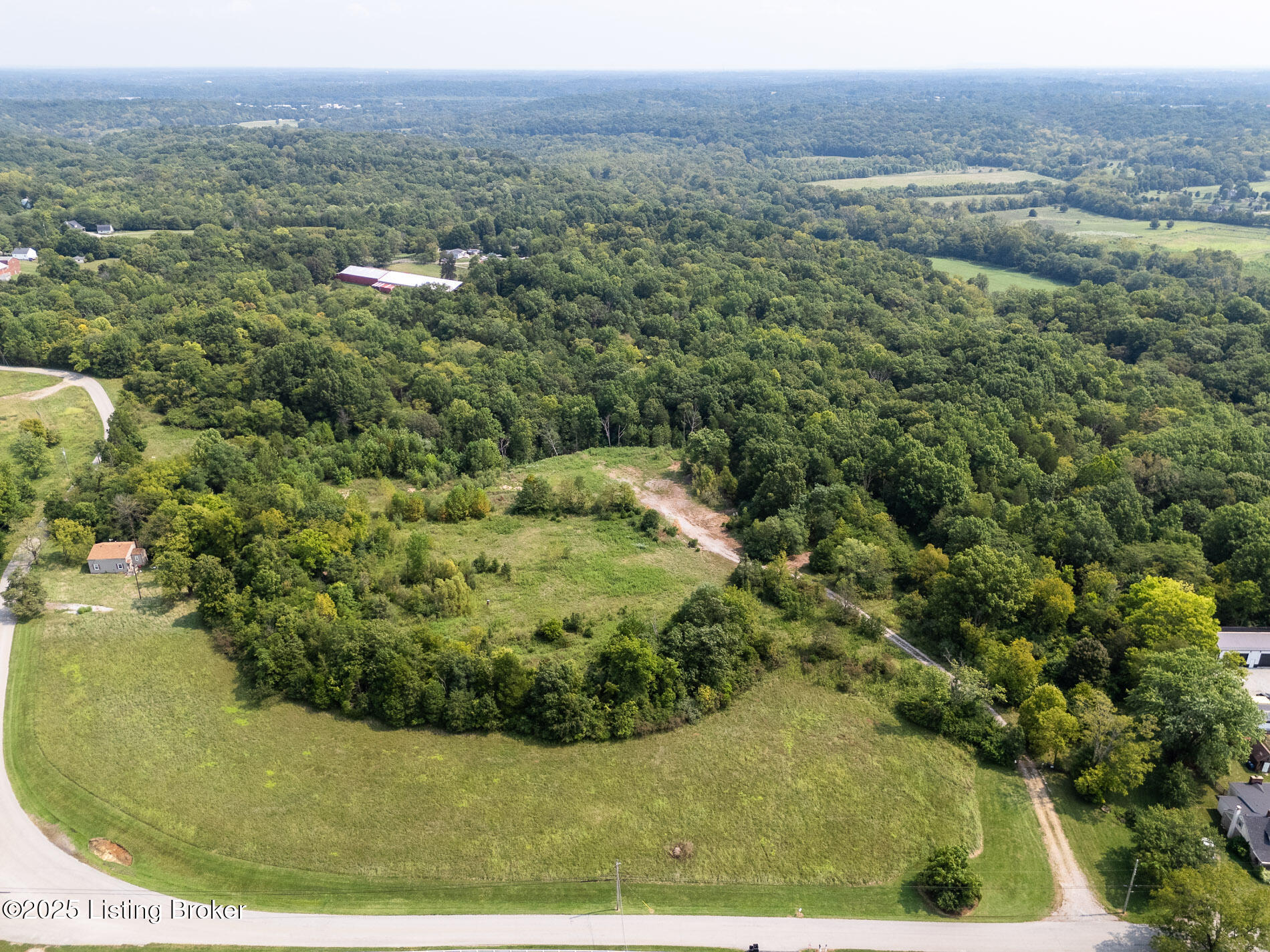 4413 Hopewell Rd Property Photo 4