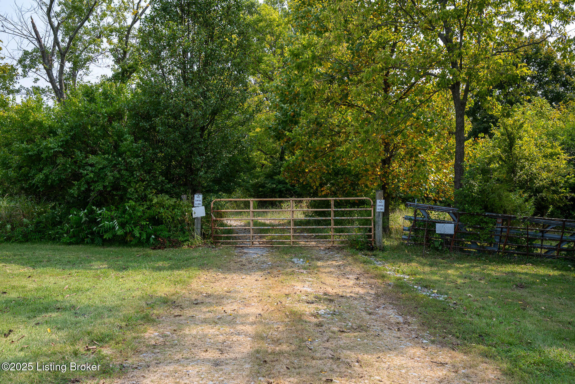 4413 Hopewell Rd Property Photo 12