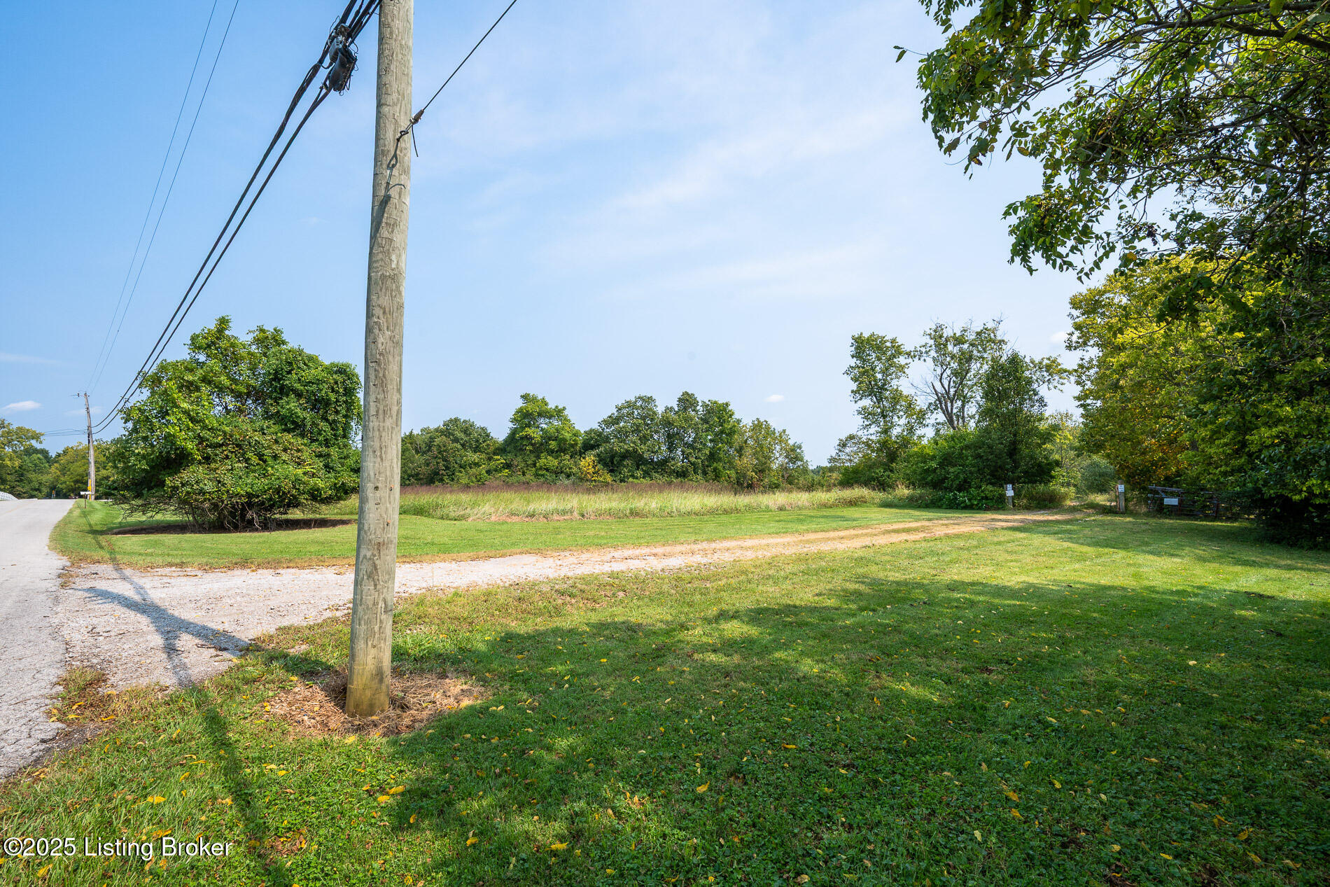 4413 Hopewell Rd Property Photo 16