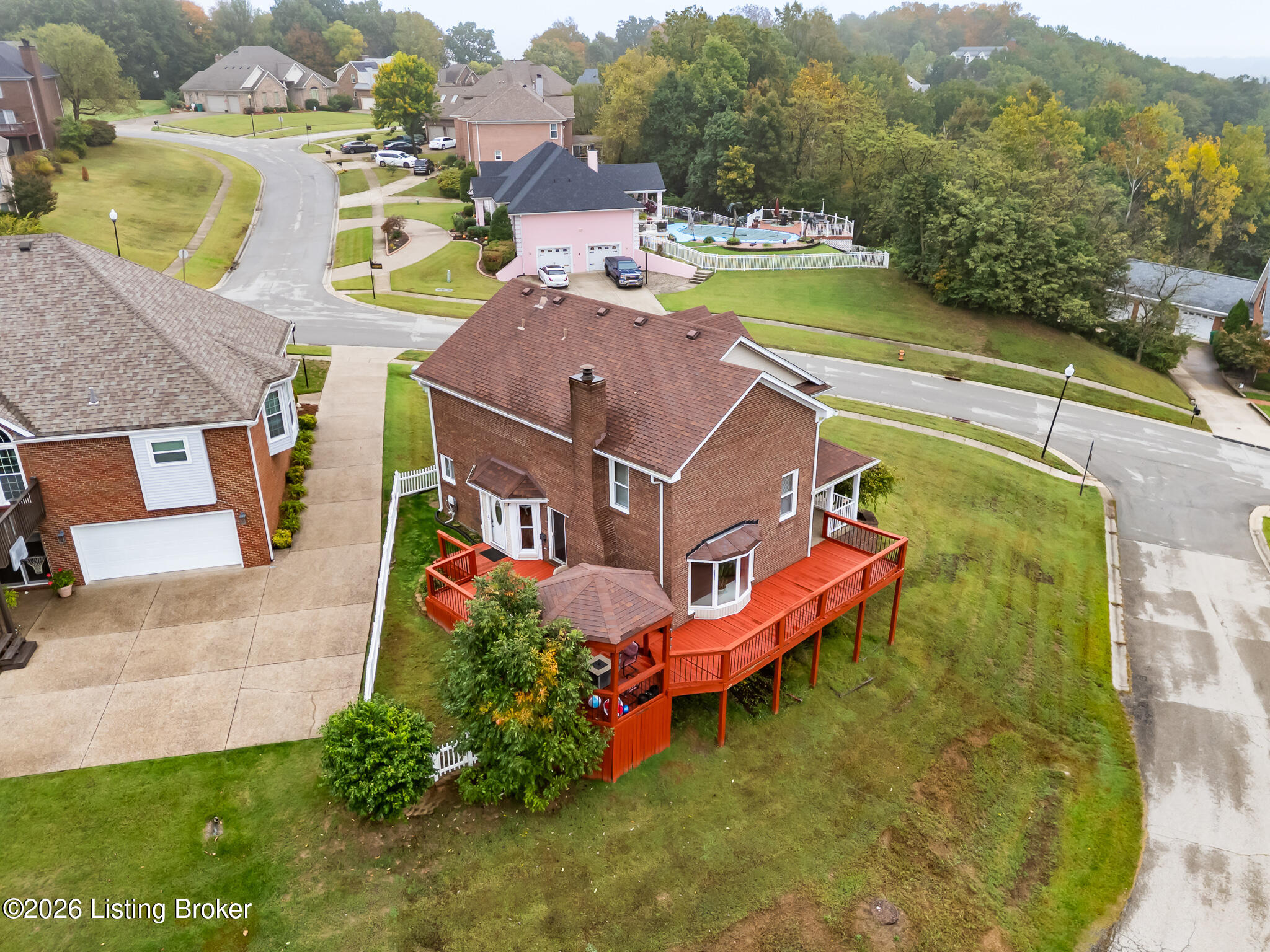 7118 Austinwood Rd Property Photo 4