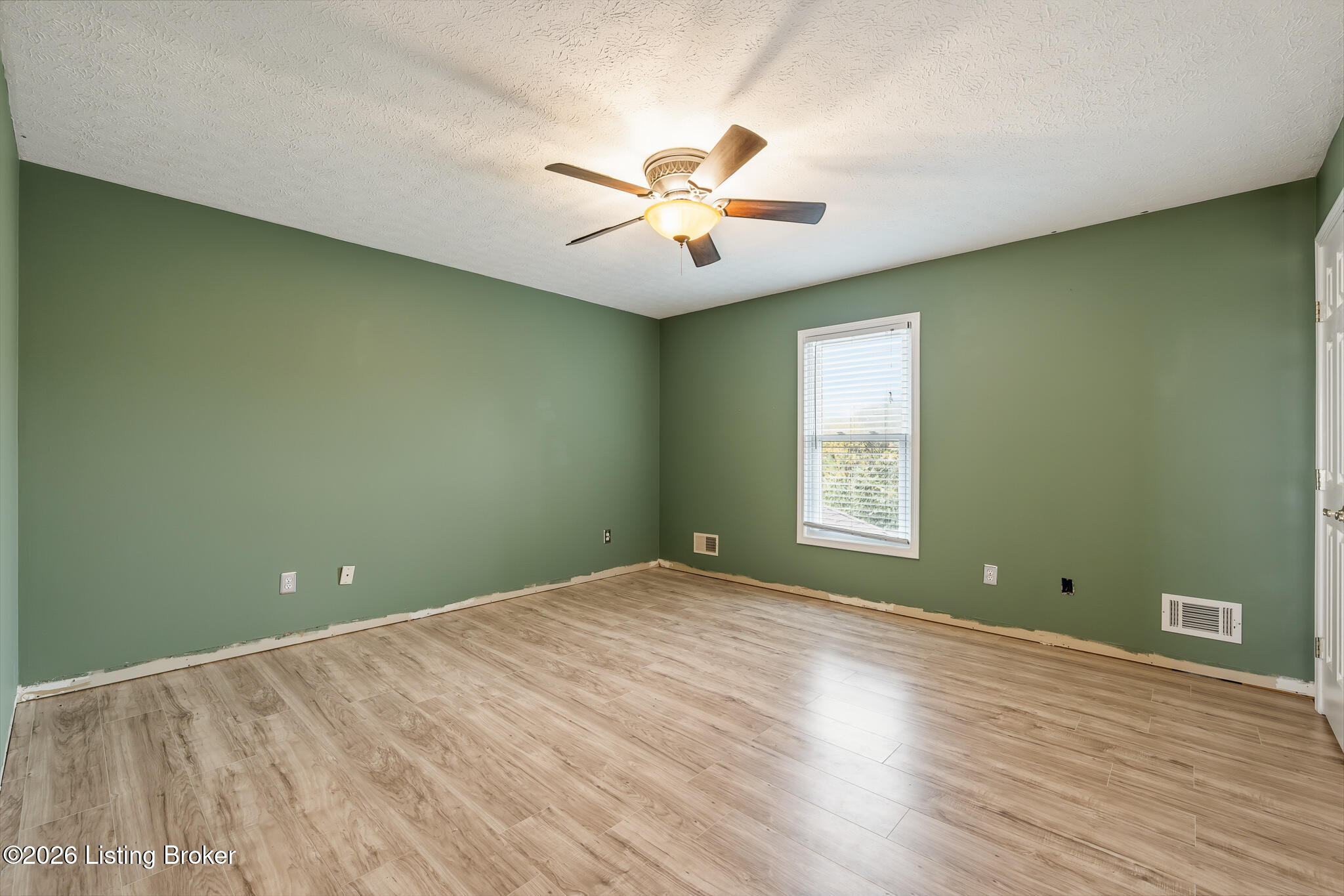 7118 Austinwood Rd Property Photo 39