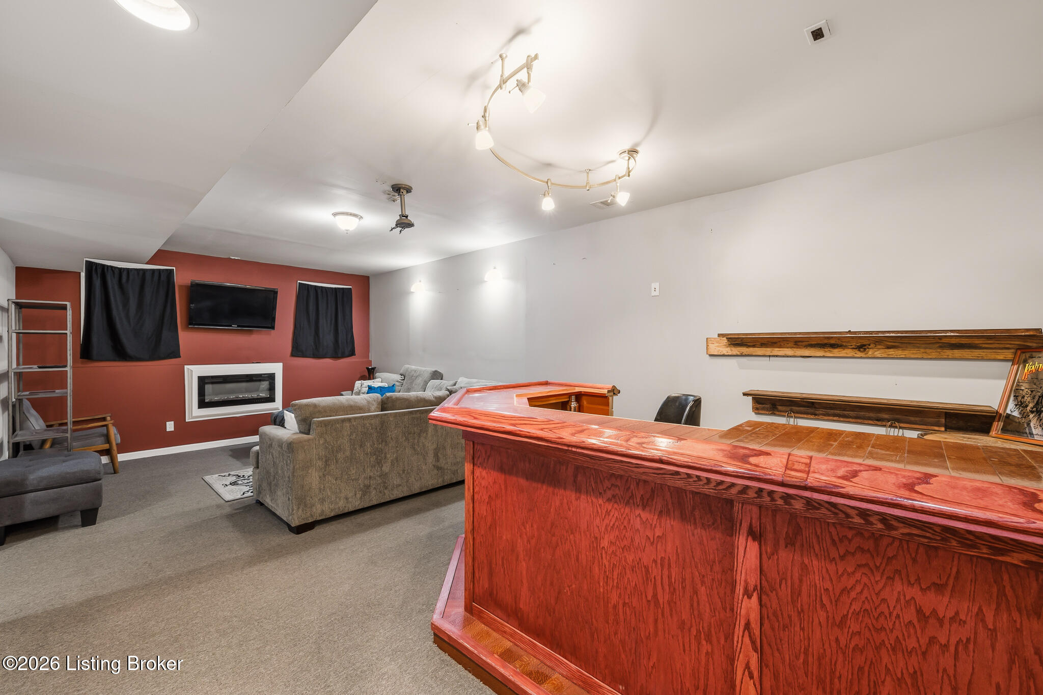 7118 Austinwood Rd Property Photo 44