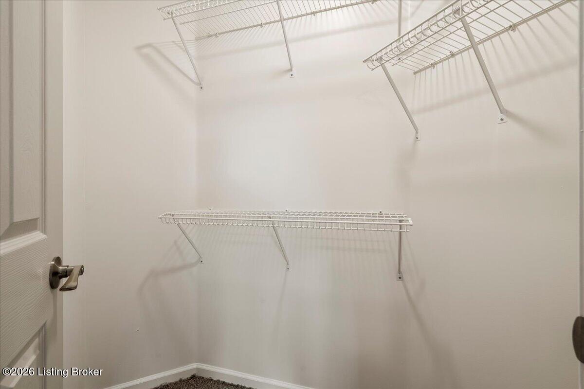 1172 Red Stone Dr Property Photo 7