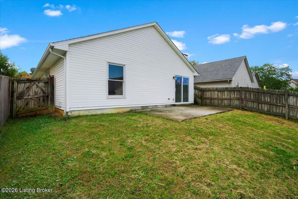 1172 Red Stone Dr Property Photo 27