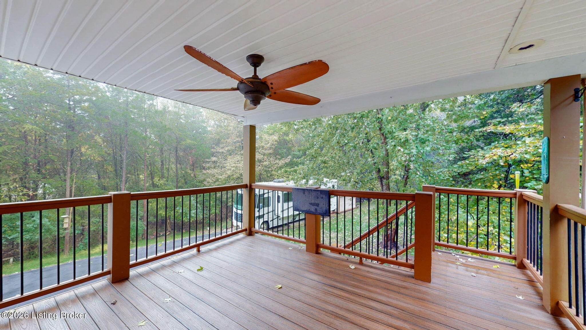 3002 Log Cabin Ct Property Photo 25