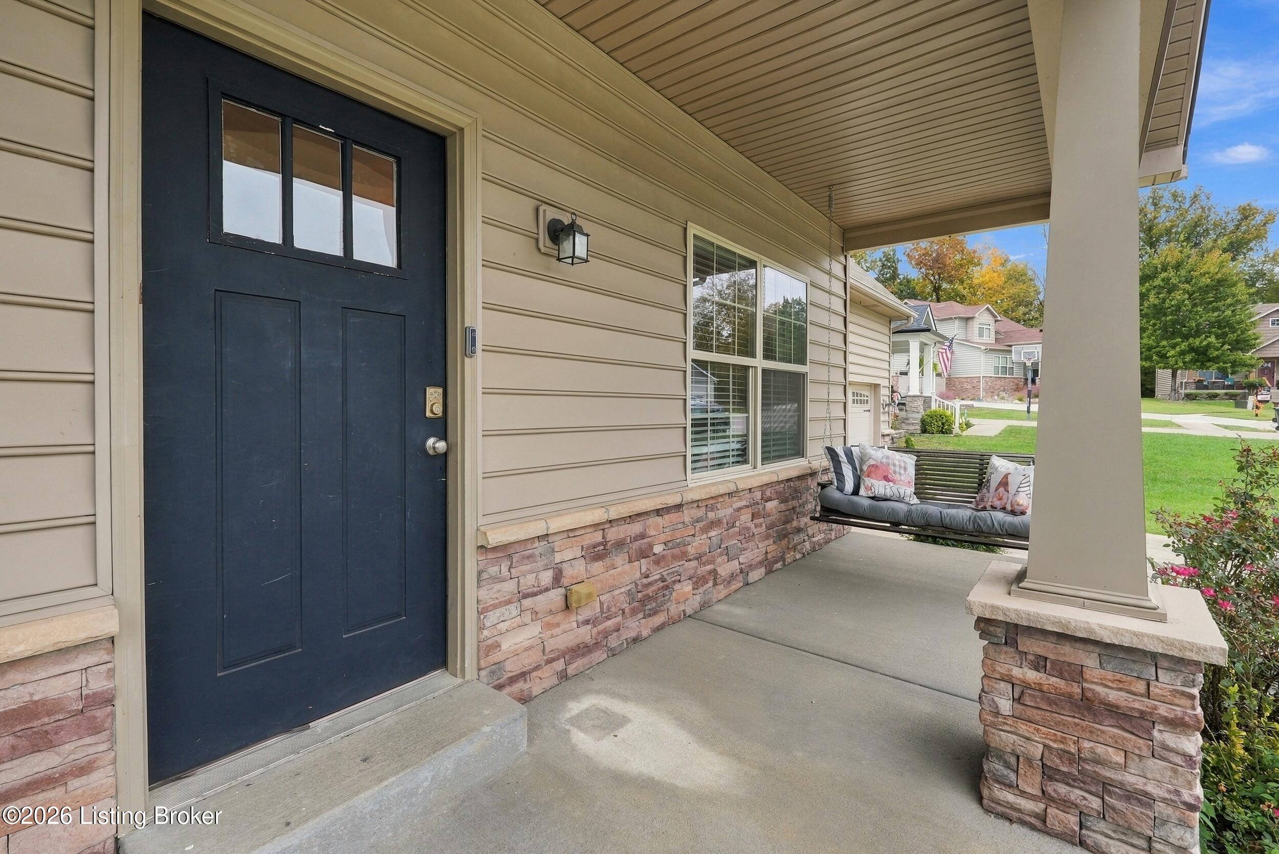 119 Pond Creek Ct Property Photo 3