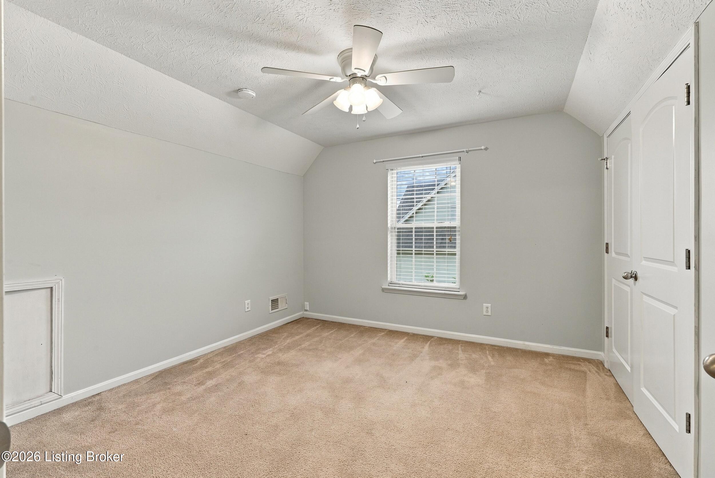 119 Pond Creek Ct Property Photo 27