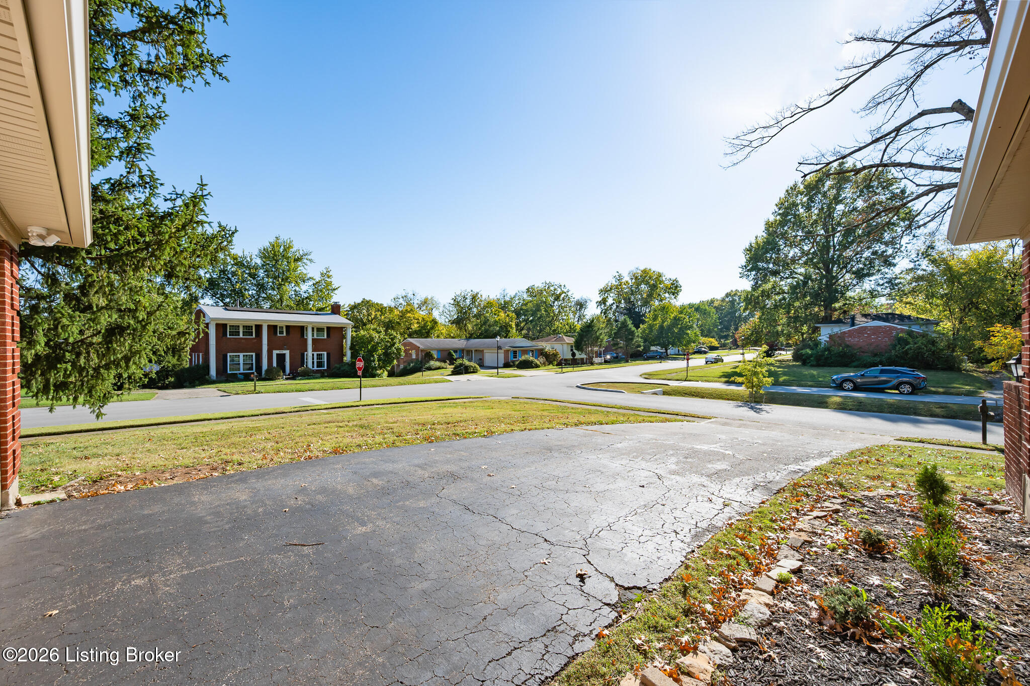 2301 Langdon Dr Property Photo 40