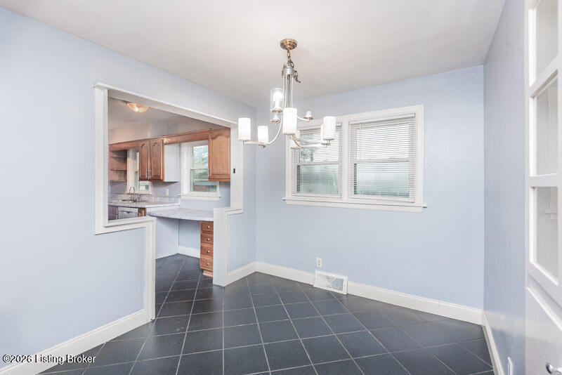 3708 Youngwood Rd Property Photo 6