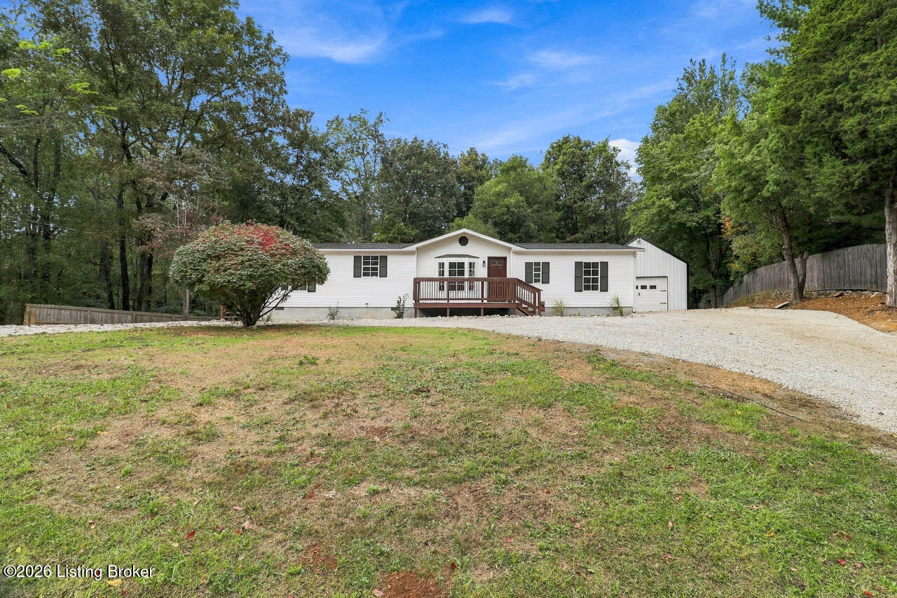 130 Cozy Acres Dr Property Photo 3