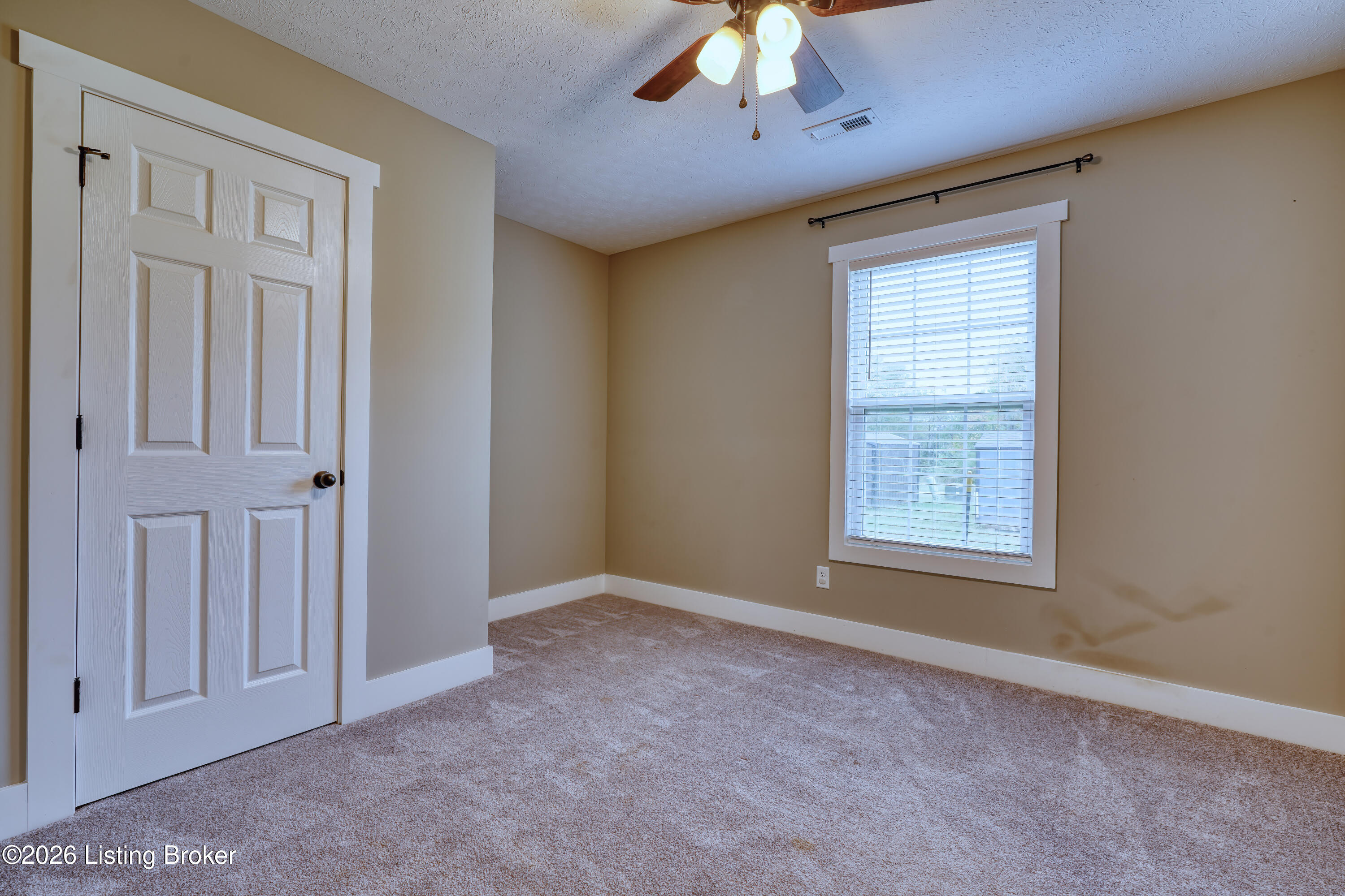 100 Liberty Ln Property Photo 36
