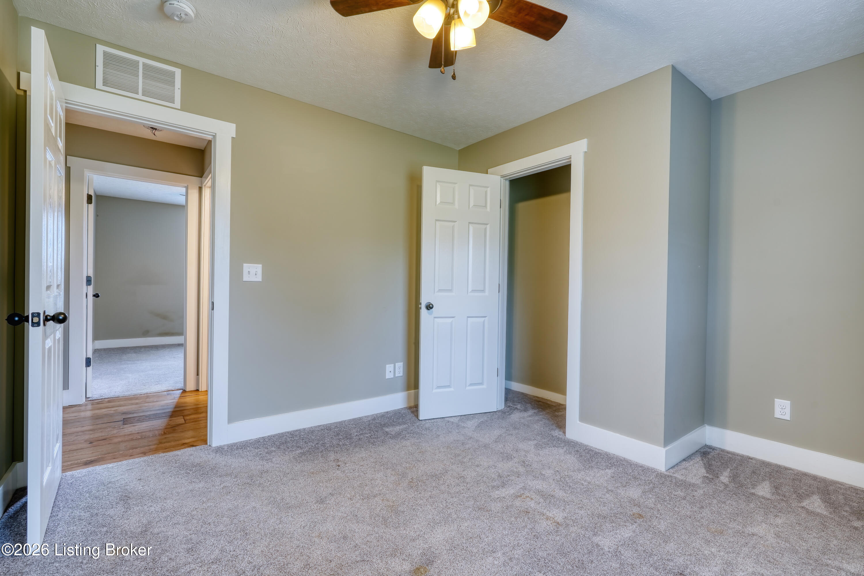 100 Liberty Ln Property Photo 37