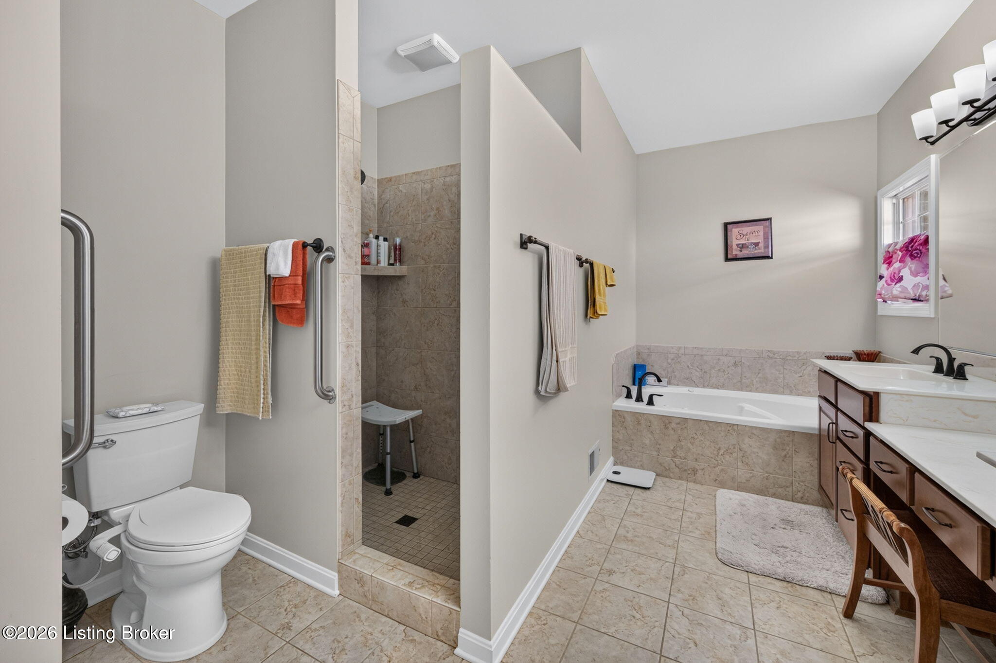 5121 Rock Water Dr Property Photo 23