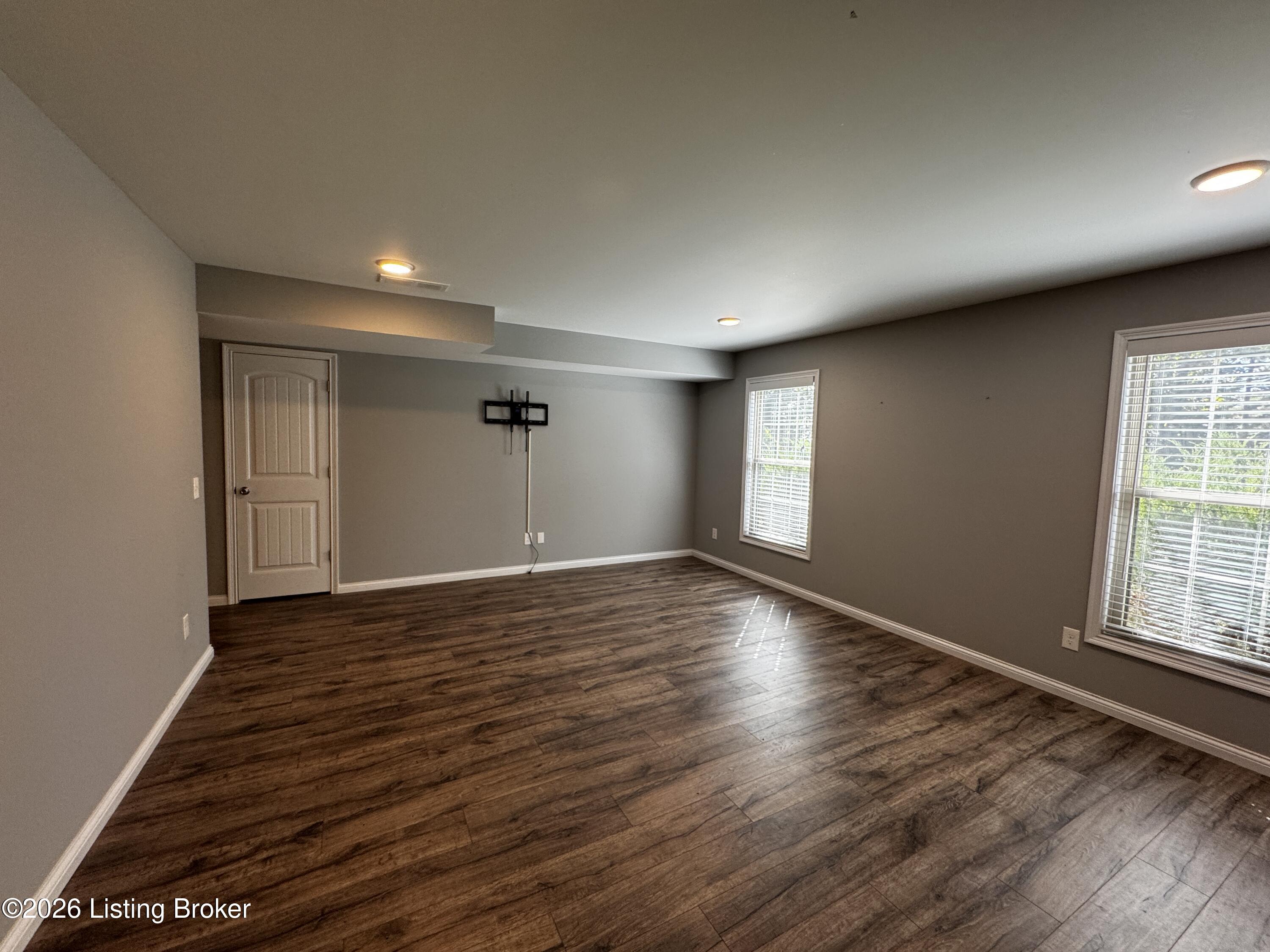 295 Saint Andrews Rd Property Photo 18