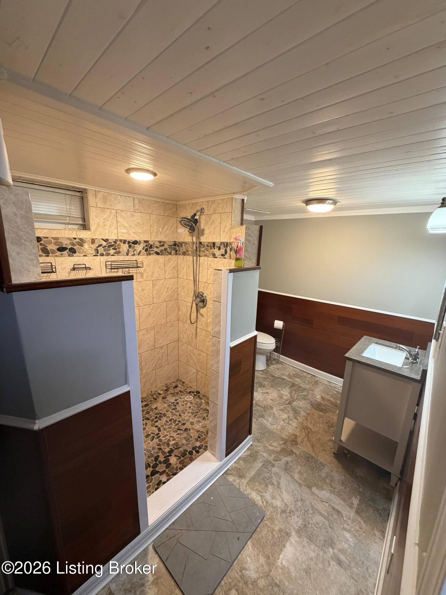 4404 Charlotte Ann Dr Property Photo 38