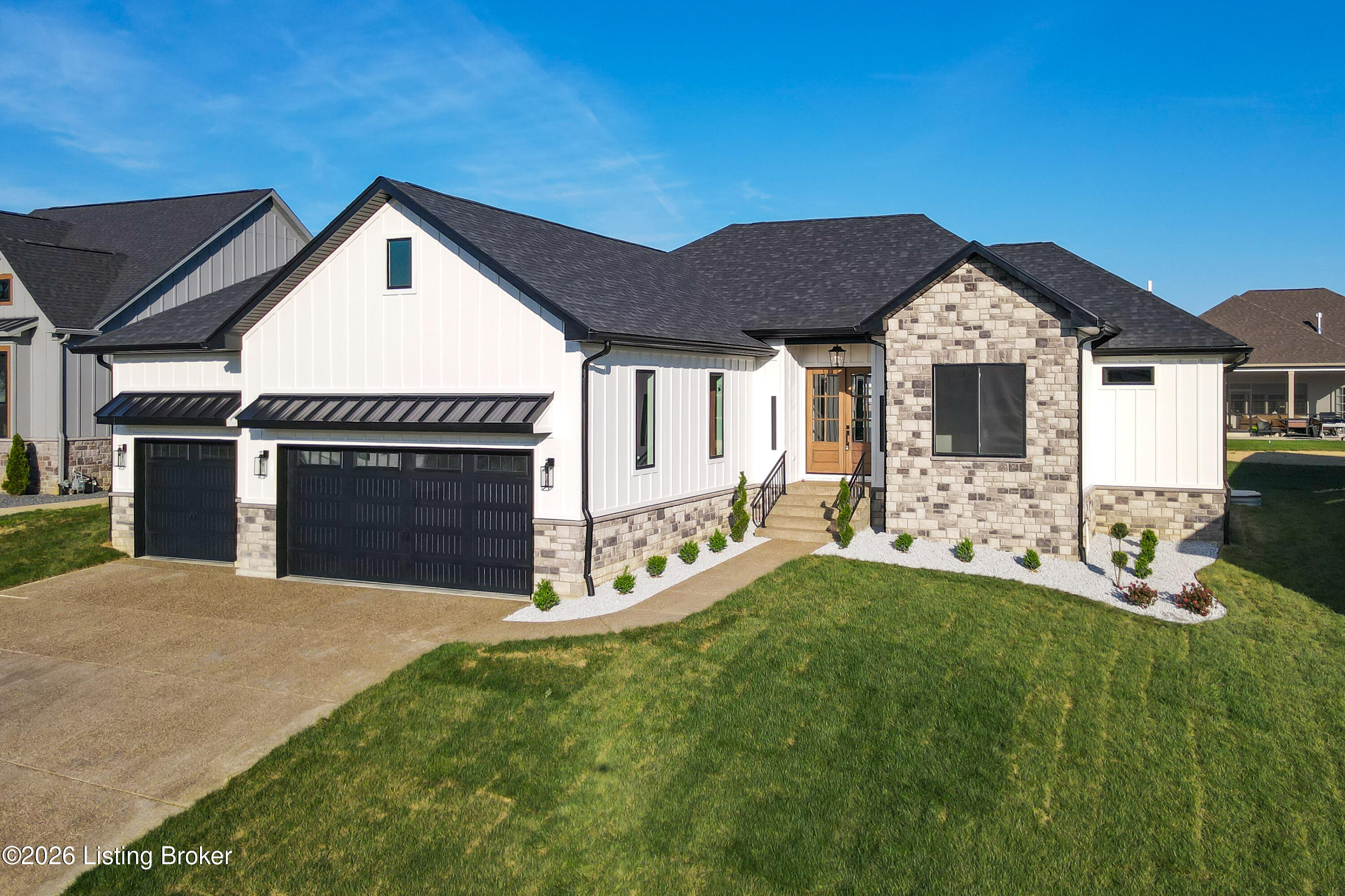1505 Lincoln Hill Way Property Photo 3