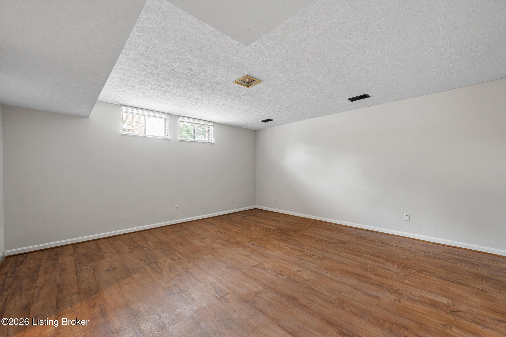 3015 Hayfield Dr Property Photo 41