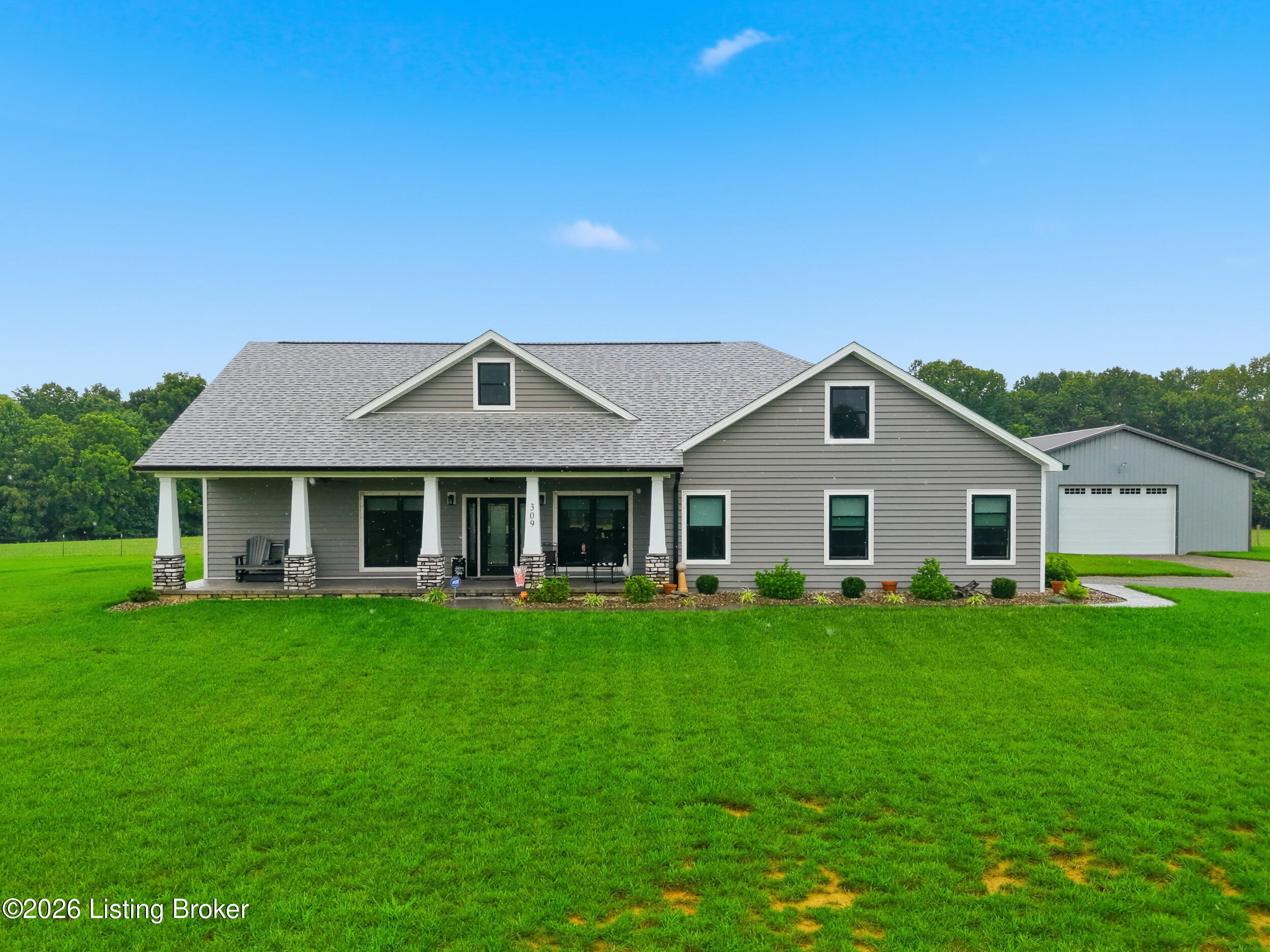 309 Eagles Pass Property Photo 1