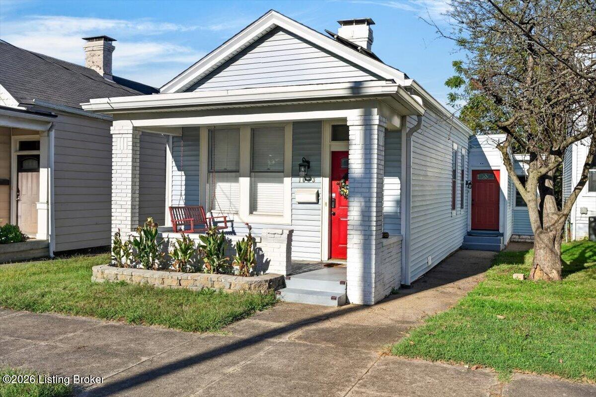 1033 Milton St Property Photo 1