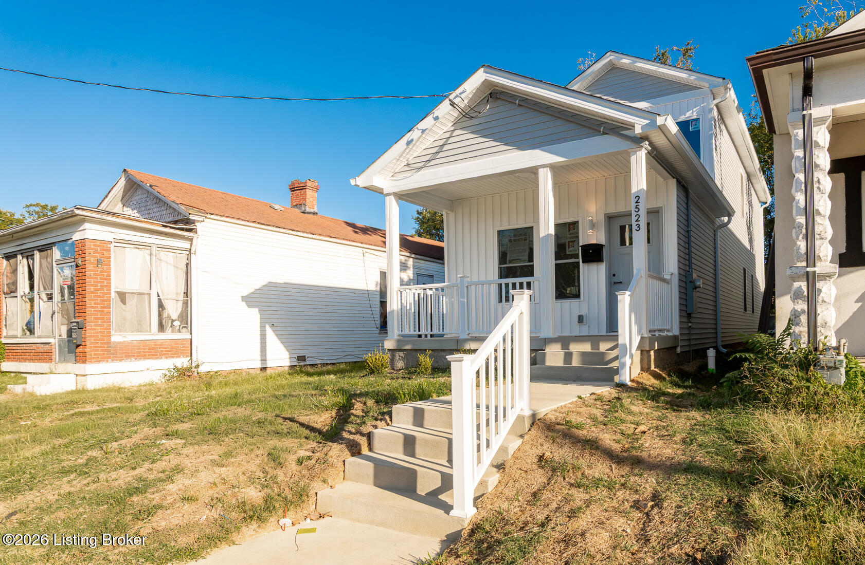 2523 Elliott Ave Property Photo 1