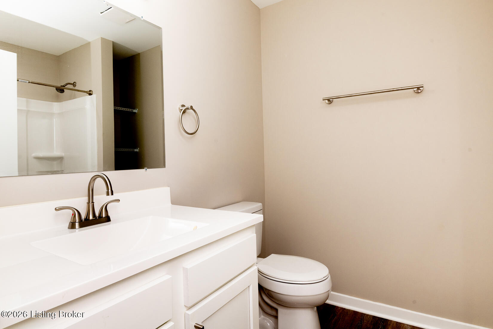 2523 Elliott Ave Property Photo 41