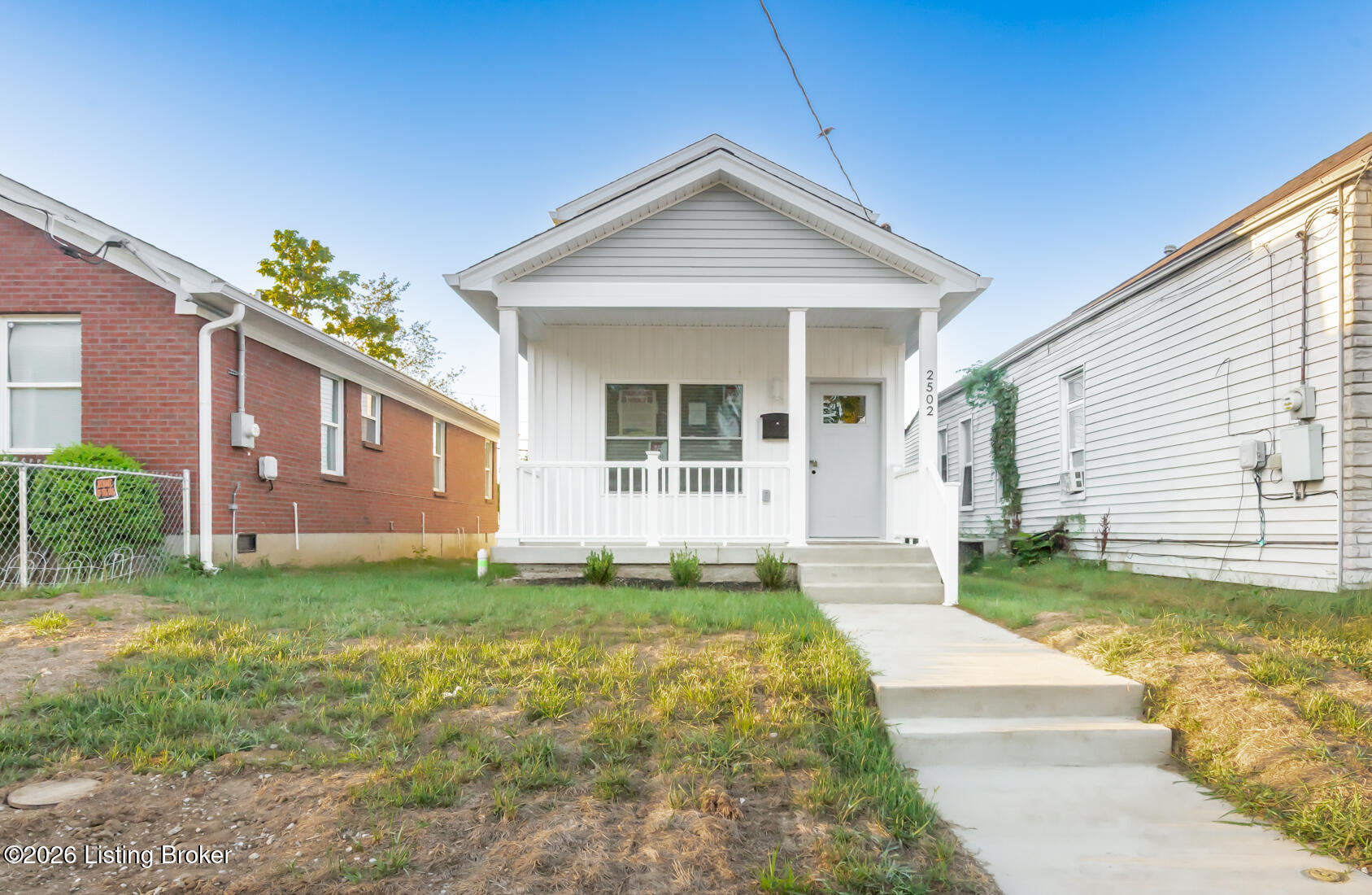 2502 Elliott Ave Property Photo 1