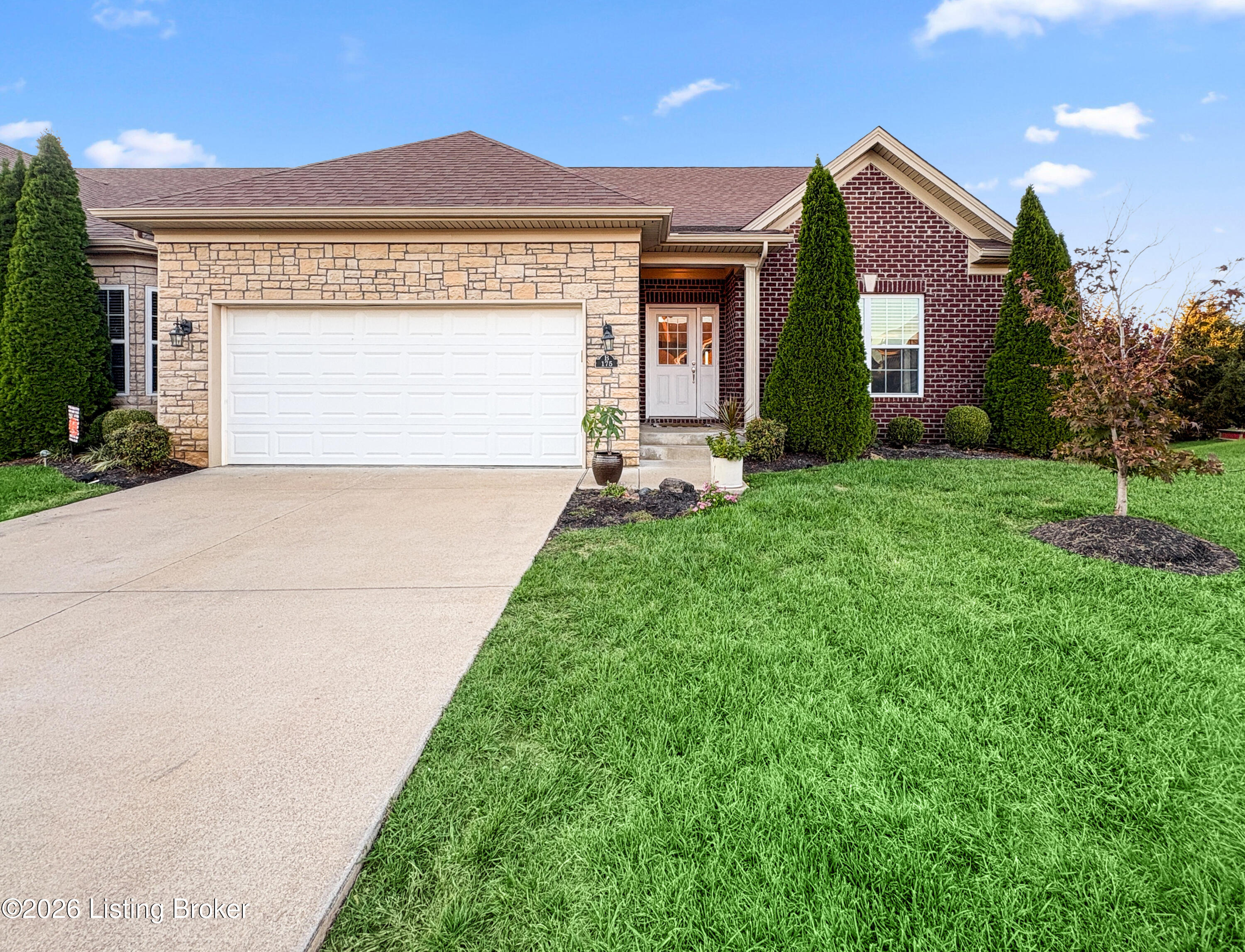 175 Garden View Pl # B Property Photo 9