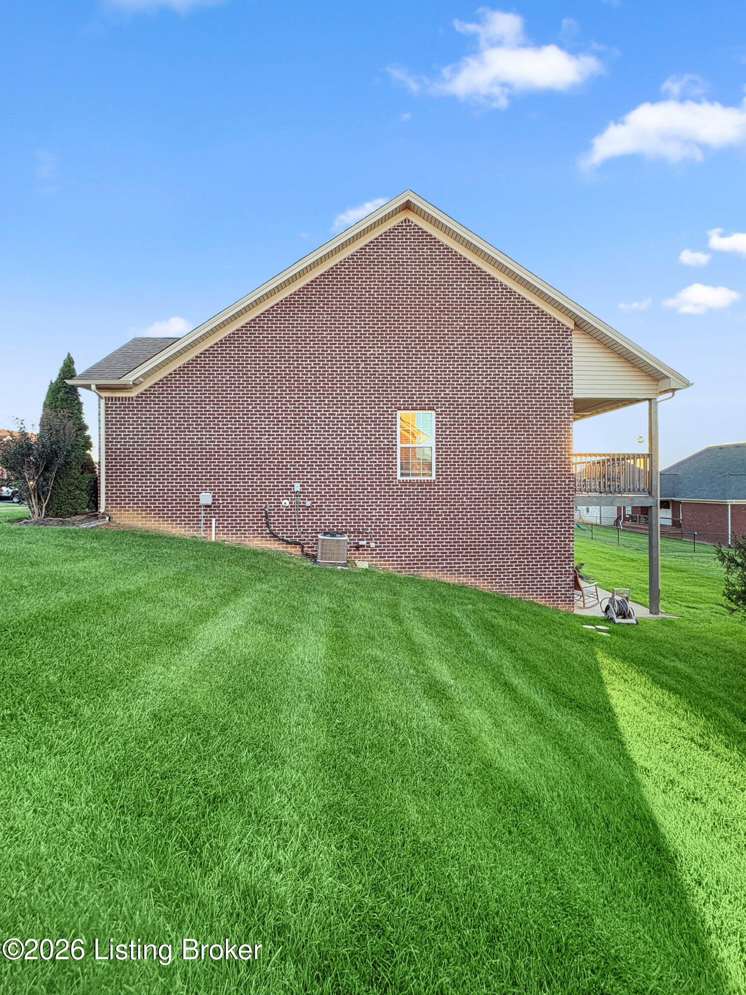 175 Garden View Pl # B Property Photo 11