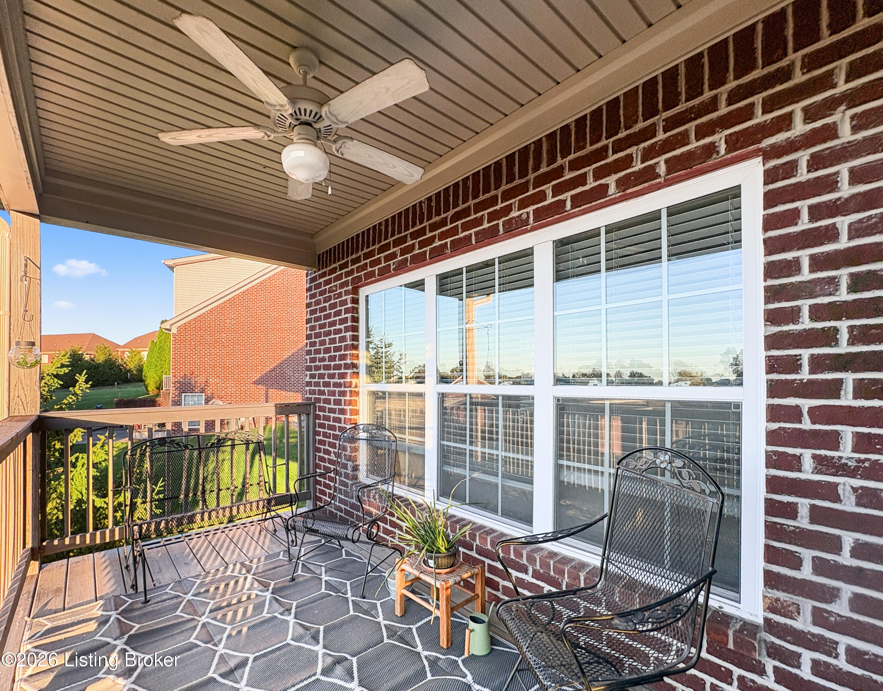 175 Garden View Pl # B Property Photo 13
